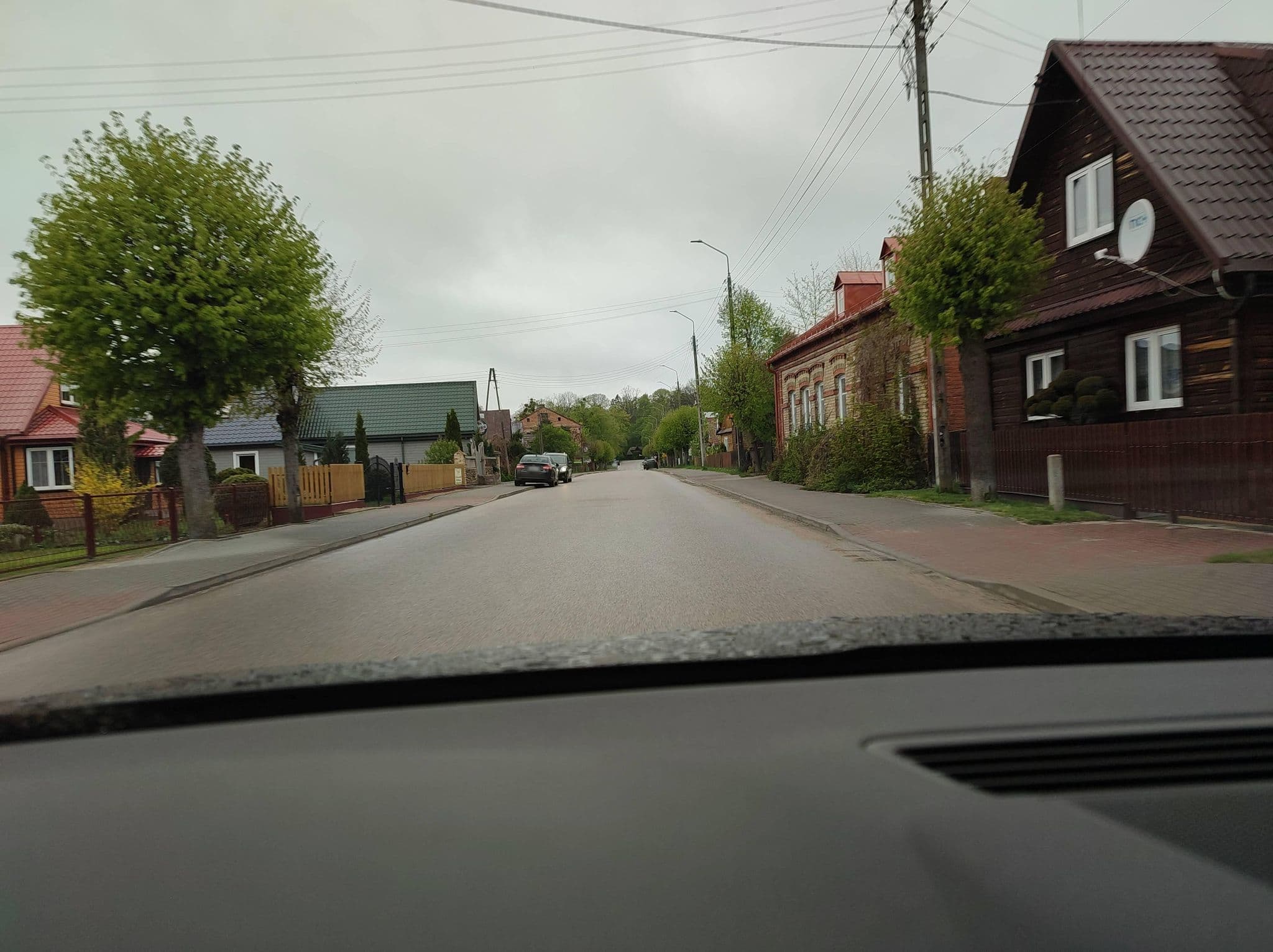 Street view near Gospodarstwo agroturystyczne ”Orfika”, Białowieża — © d3mol3k (CC BY-SA · Mapillary)