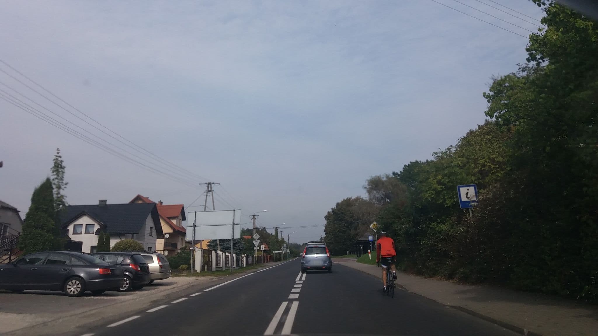 Street view near Zajazd Podzamcze, Pogorzyce — © czadzik (CC BY-SA · Mapillary)