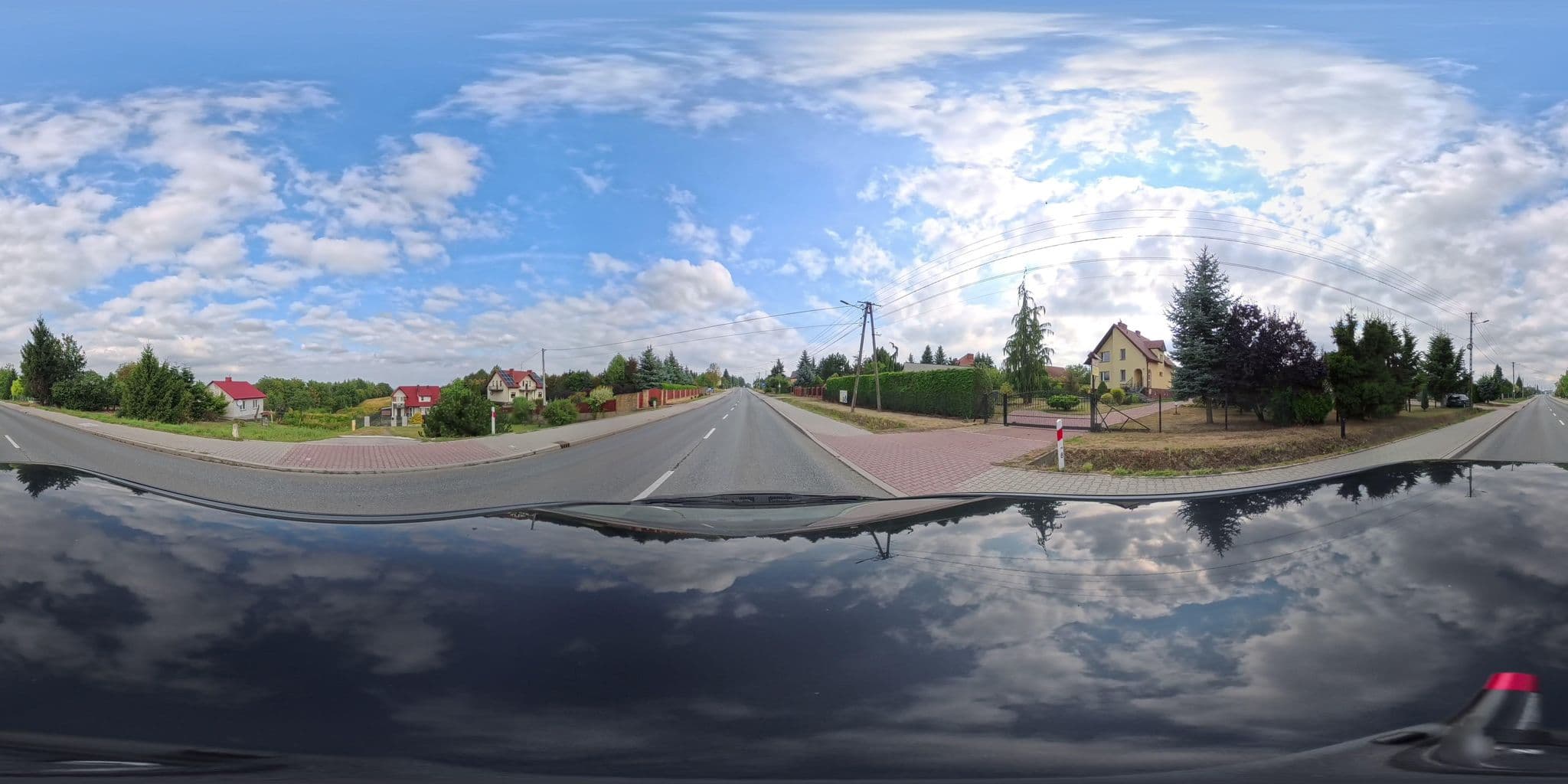 Street view near Domek Gościnny "Maria", Sandomierz — © David177 (CC BY-SA · Mapillary)