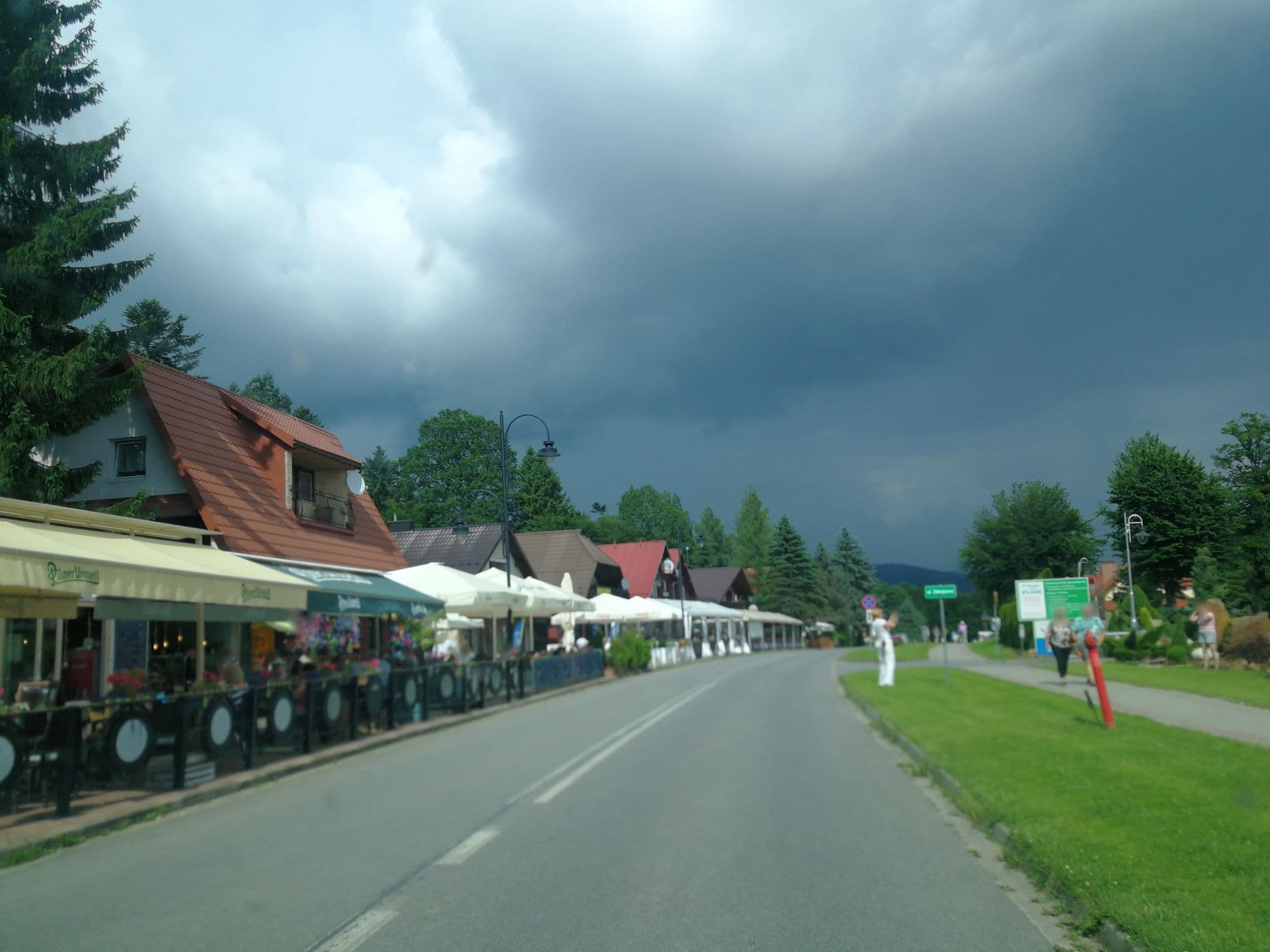 Street view near Sanatorium Plon, Uherce Mineralne — © fundacja_geolife (CC BY-SA · Mapillary)
