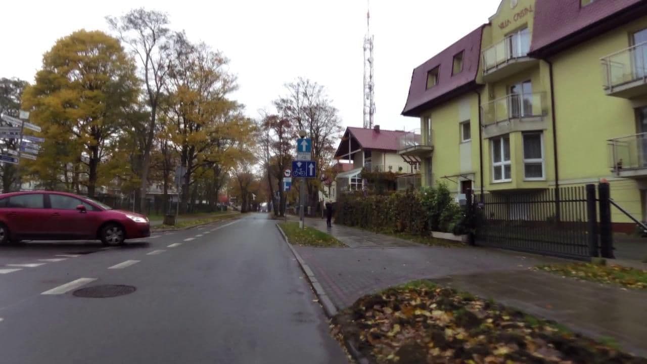 Street view near Villa Cristal, Świnoujście — © masterofnoroad (CC BY-SA · Mapillary)