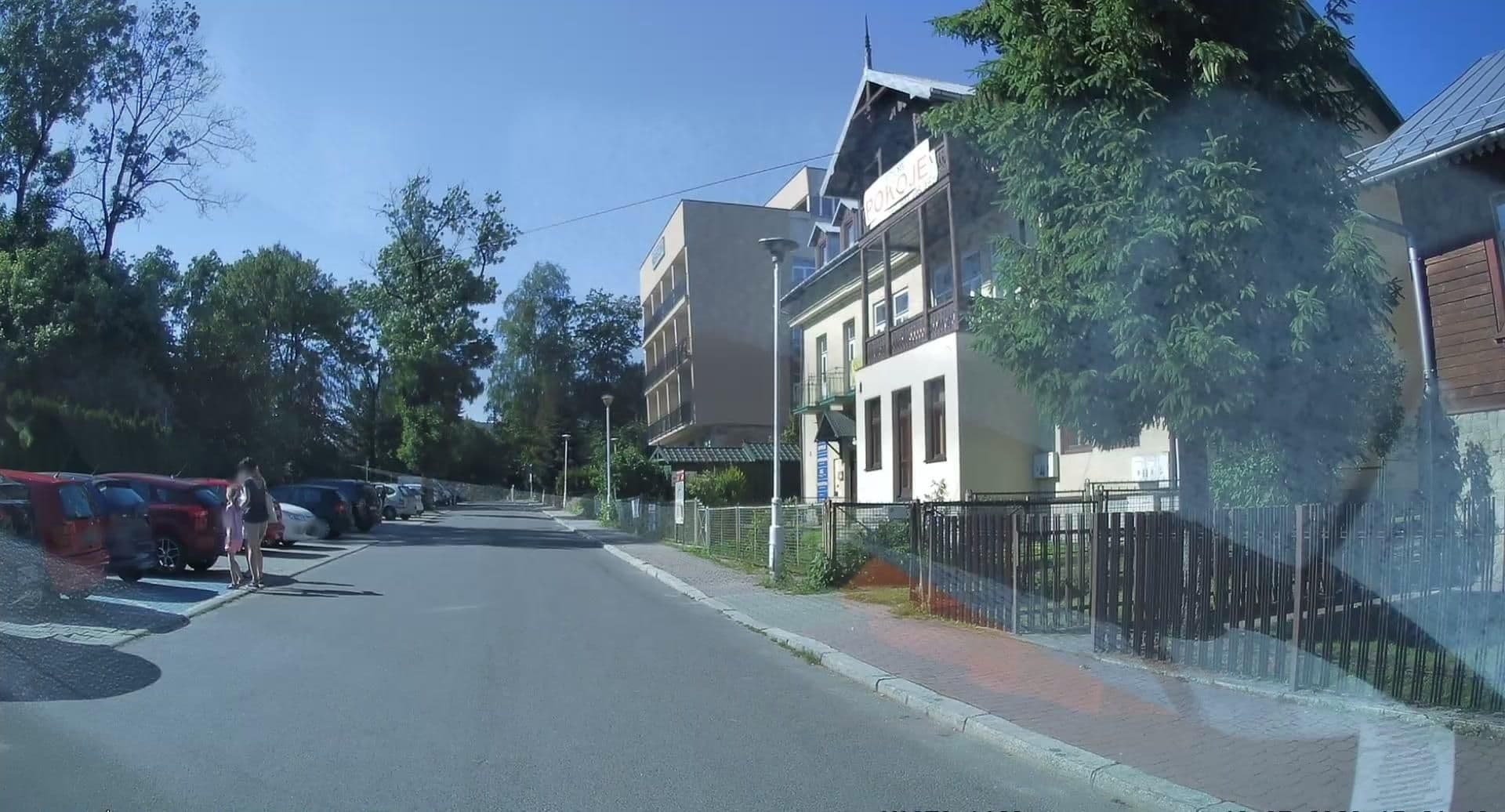 Street view near Dniestrzanka, Krynica-Zdrój — © edc22 (CC BY-SA · Mapillary)