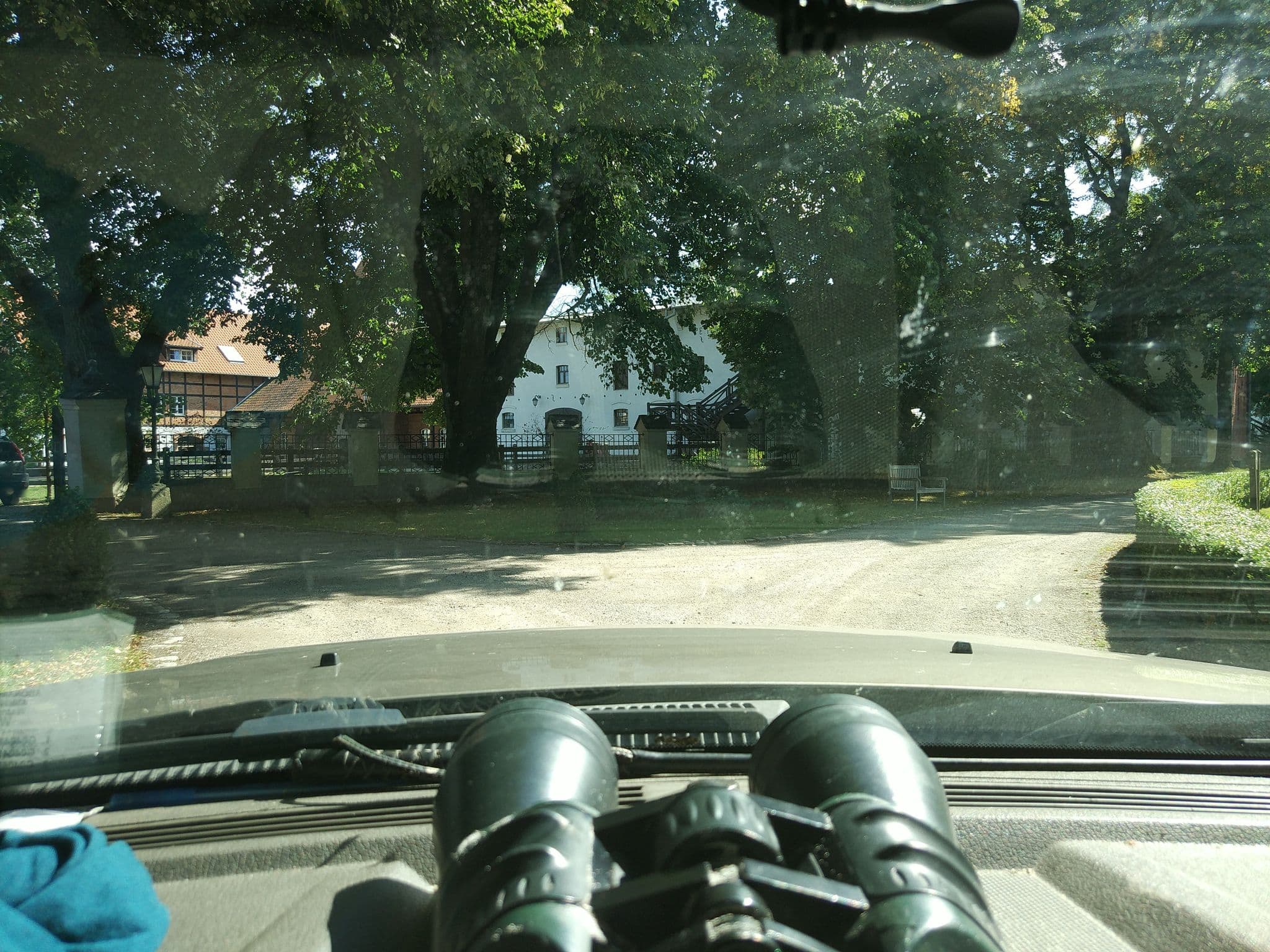 Street view near Pałac Ciekocinko Hotel Resort & Wellness, Choczewo — © kmajcher (CC BY-SA · Mapillary)