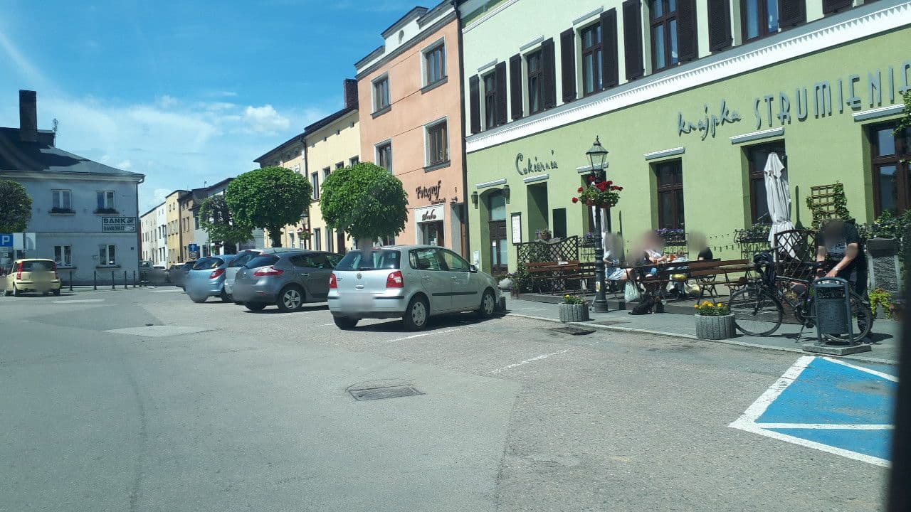 Street view near Nova, Strumień — © sorbovit (CC BY-SA · Mapillary)