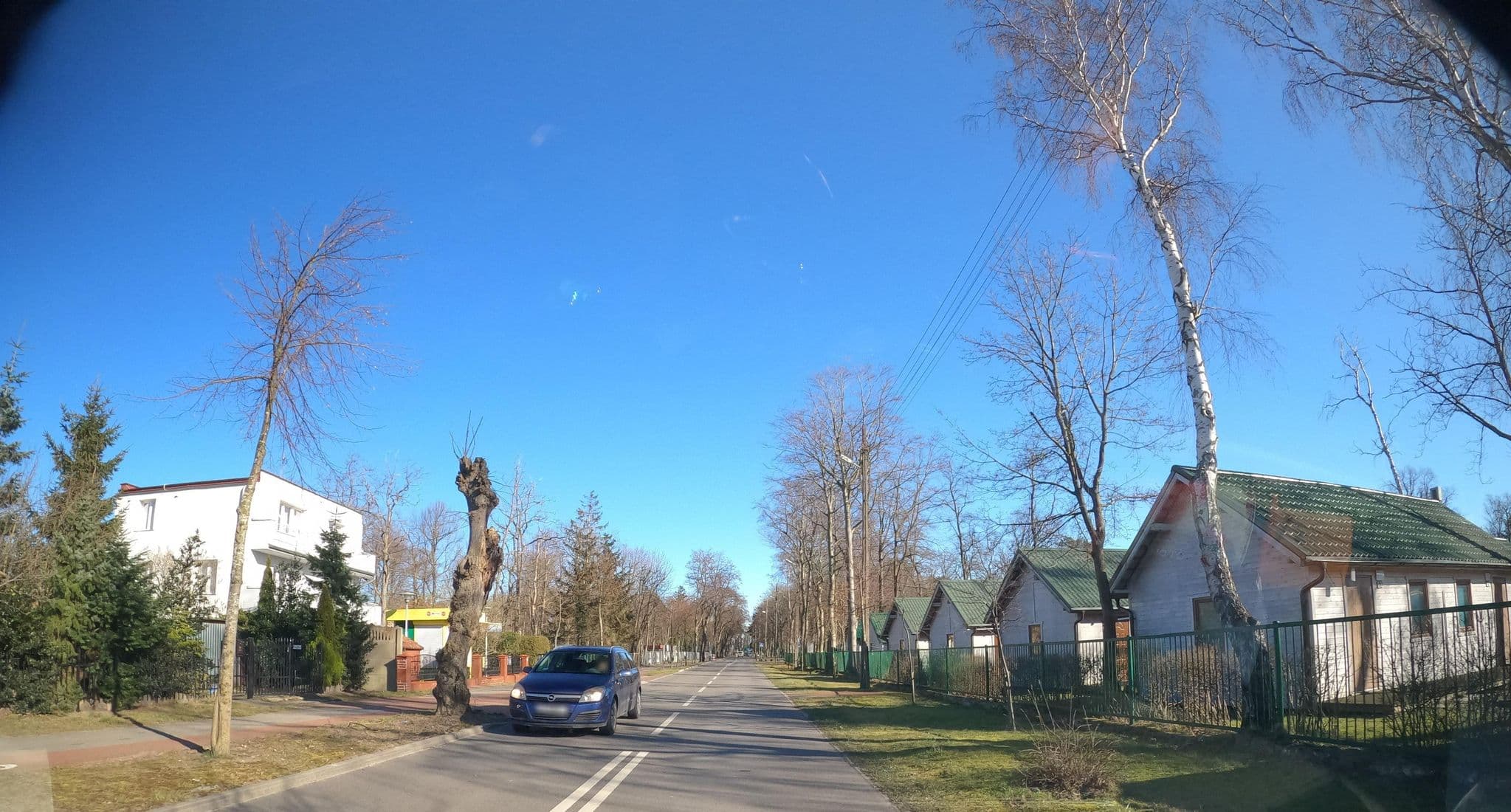 Street view near Ośrodek wypoczynkowy Cynamon, Dziwnów — © masterofnoroad (CC BY-SA · Mapillary)