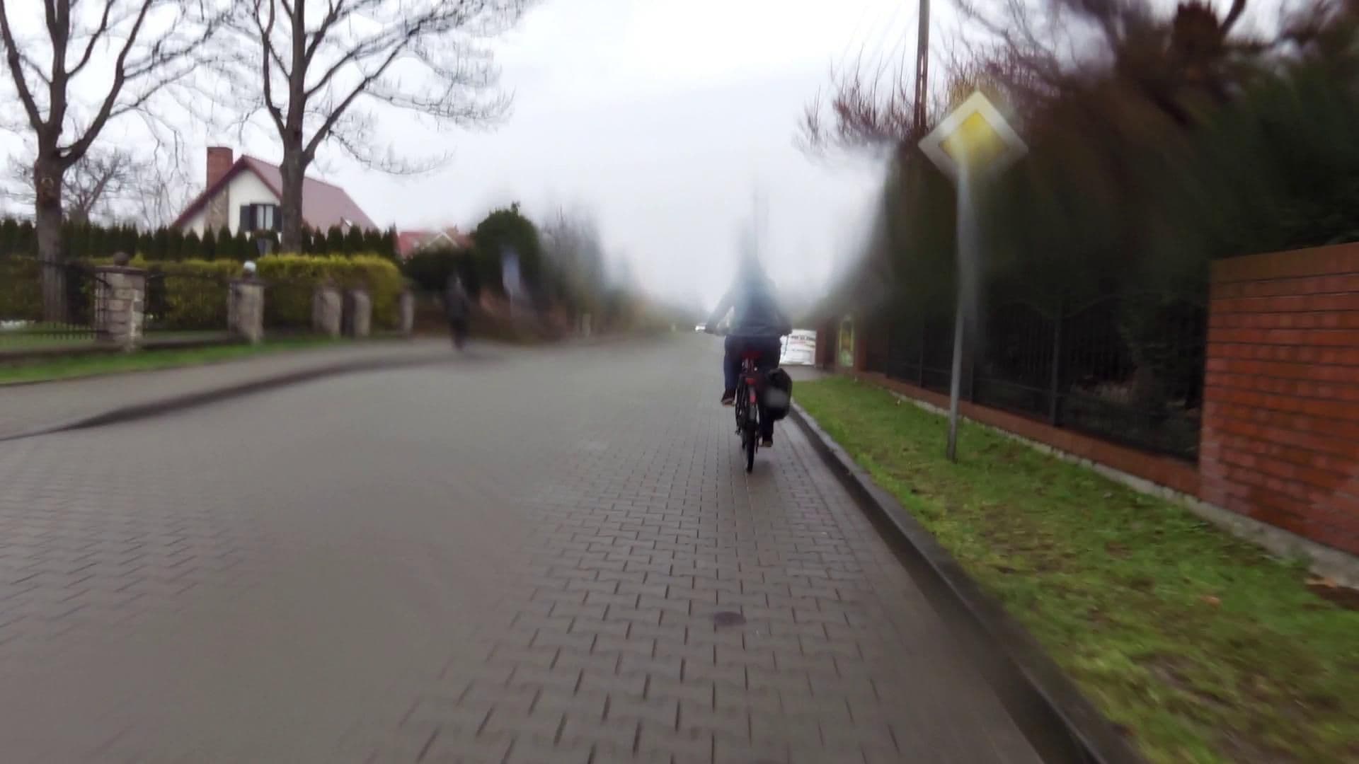 Street view near Willa Borowik, Grzybowo