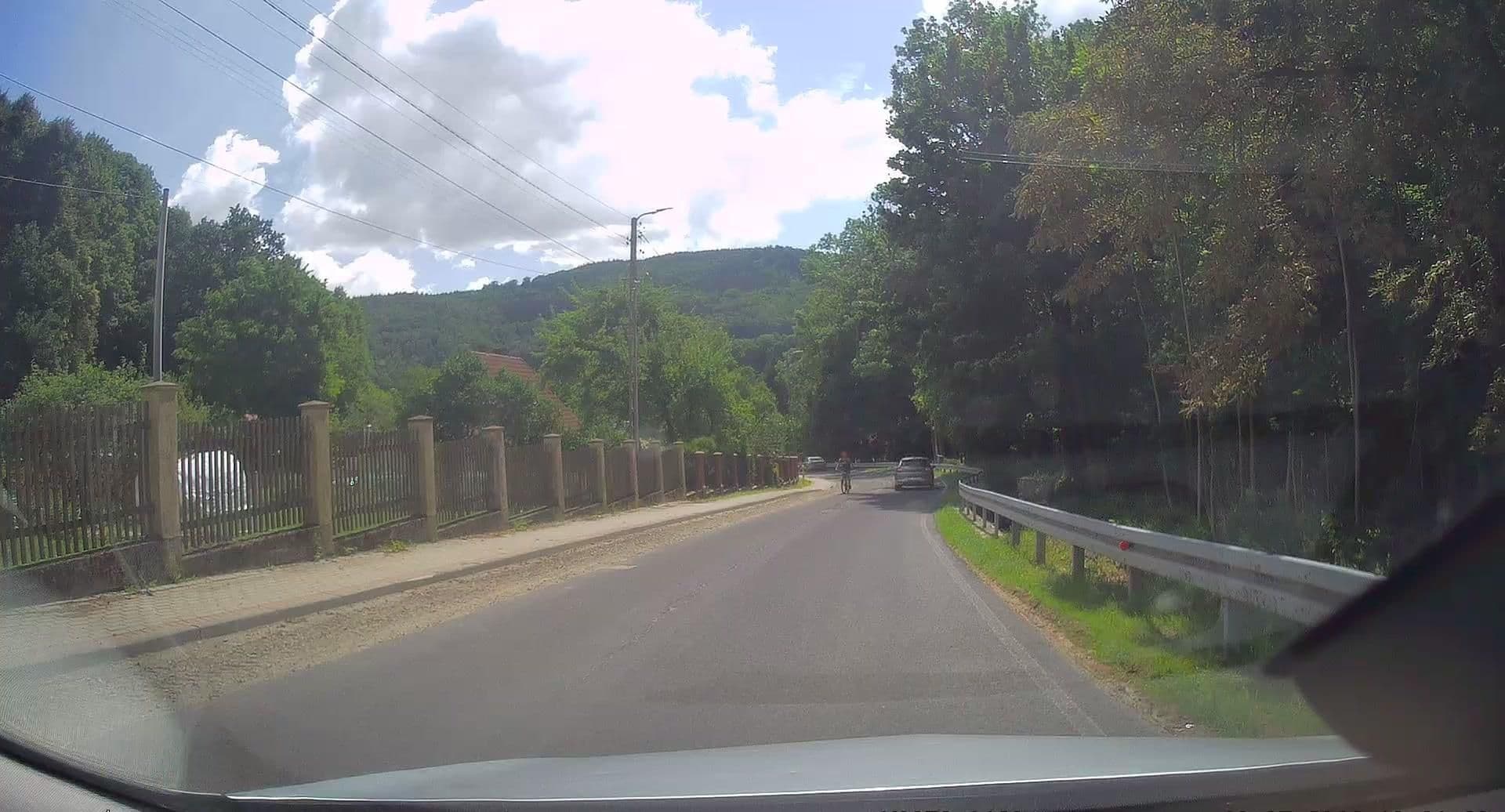 Street view near AGAT, Pieszyce — © edc22 (CC BY-SA · Mapillary)