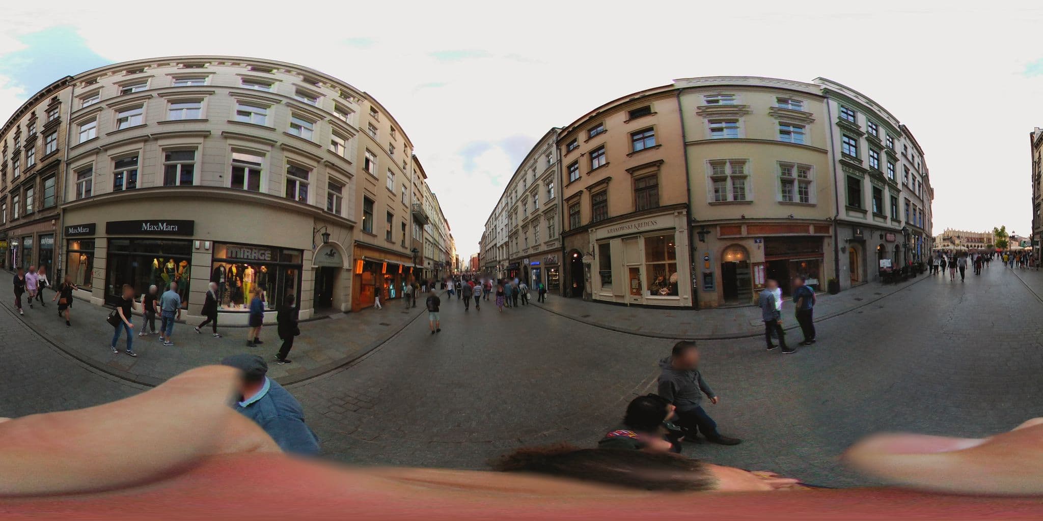 Street view near Pergamin Royal Apartments, Kraków