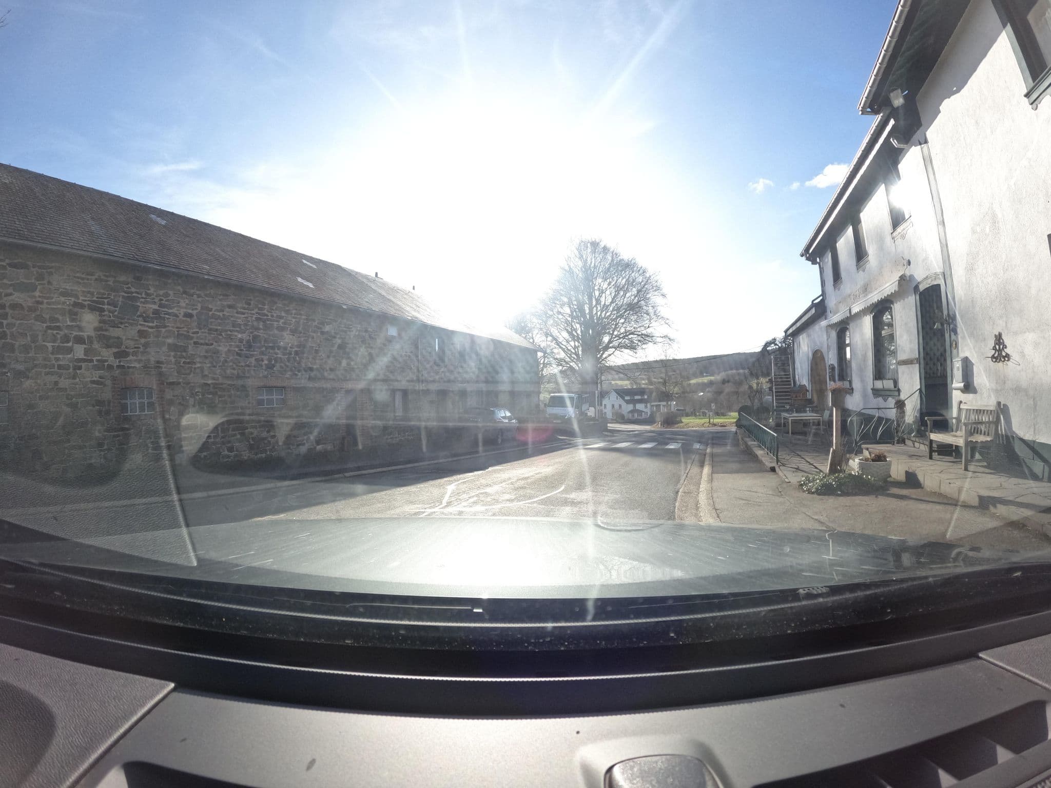 Street view near Zum Goldhahn, Amblève — © vinisa (CC BY-SA · Mapillary)