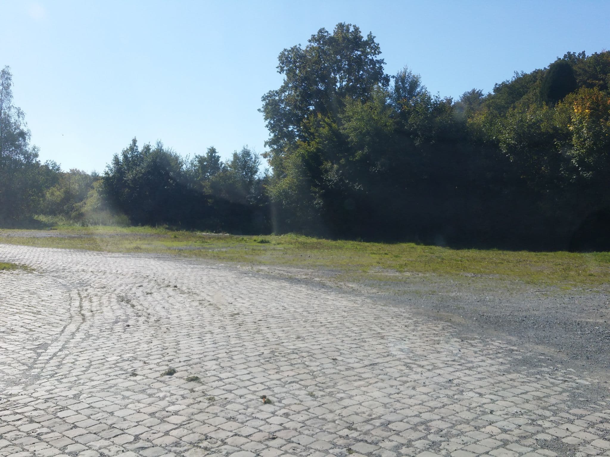 Street view near Aire de Herbeumont, Herbeumont — © joostjakob (CC BY-SA · Mapillary)