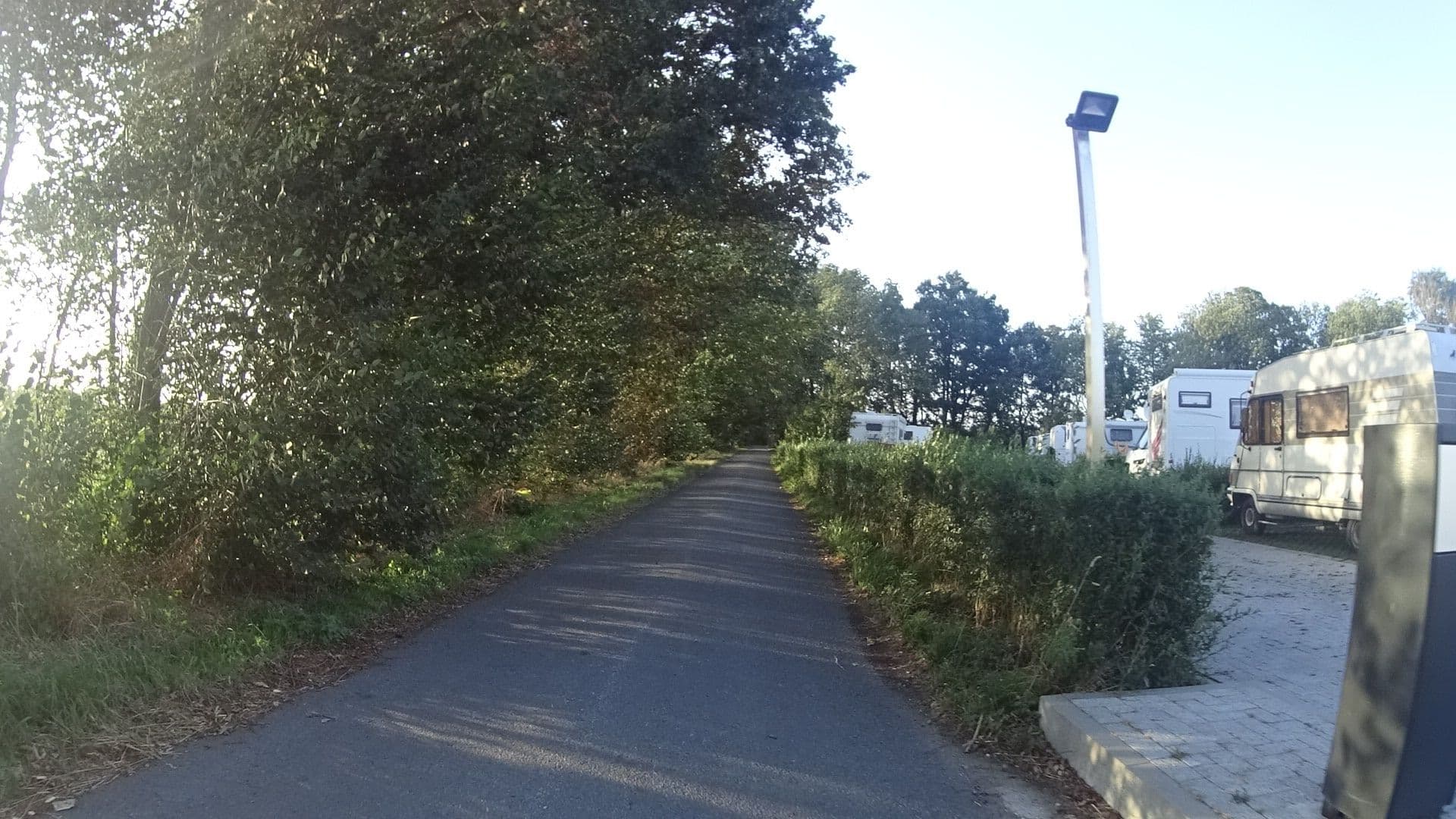 Street view near Kampeerautoterrein Zillebekevijver, Zillebeke — © ramap (CC BY-SA · Mapillary)