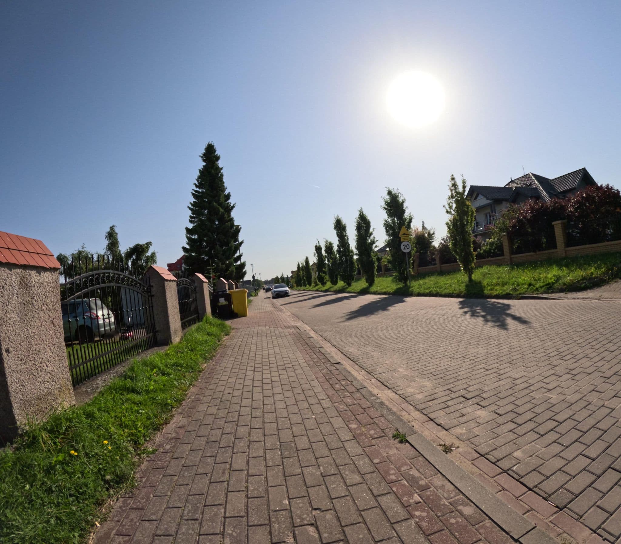 Street view near Orla Góra, Ustronie Morskie