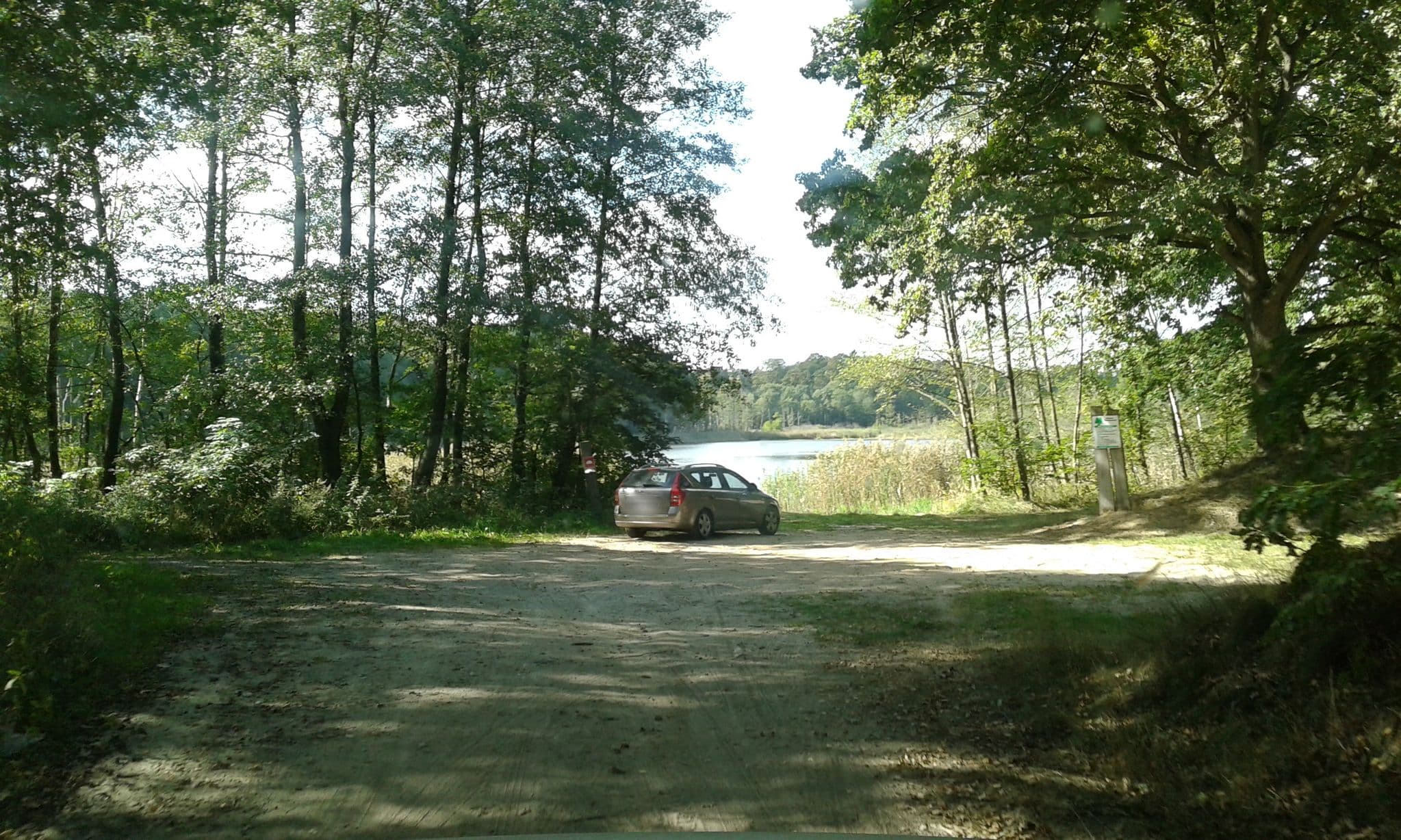 Street view near miejsce biwakowania, Dolice — © czadzik (CC BY-SA · Mapillary)