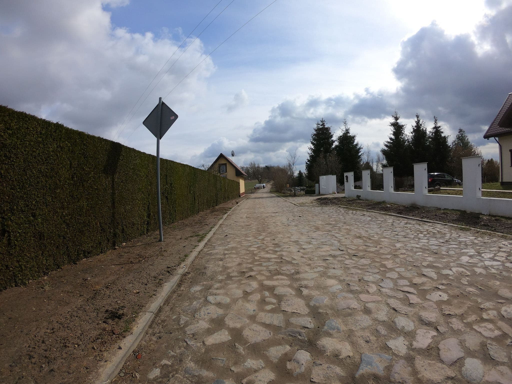 Street view near Wczasy Pod Gruszą, Banie — © masterofnoroad (CC BY-SA · Mapillary)