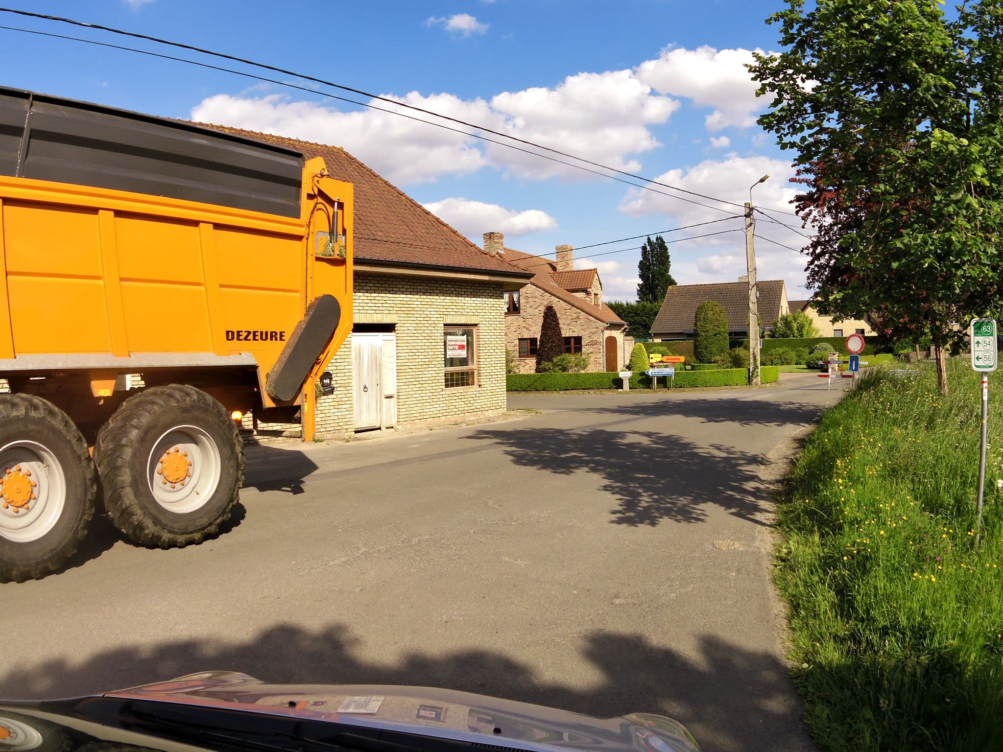 Street view near Ter Luyghem, Merkem — © zors1843 (CC BY-SA · Mapillary)