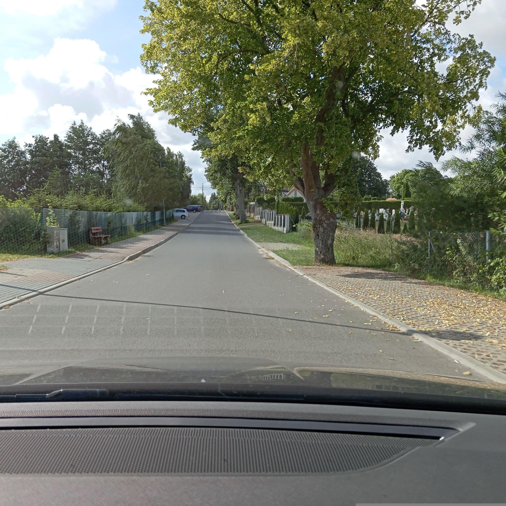 Street view near Agnes, Ustronie Morskie