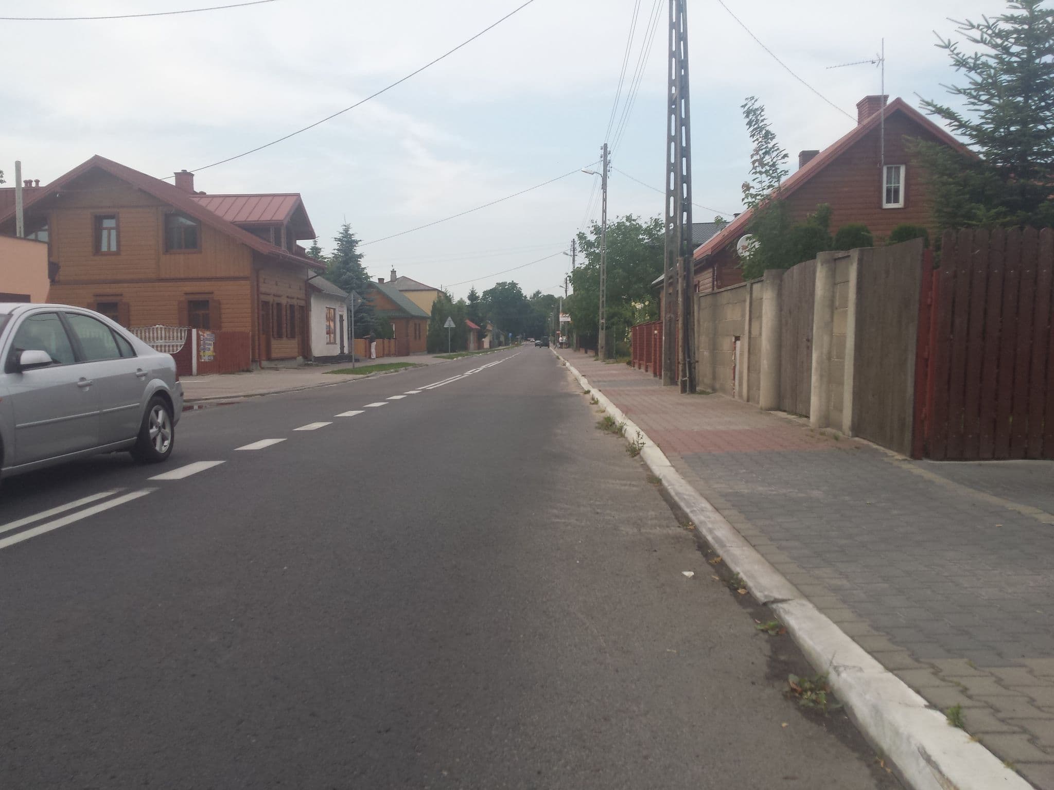 Street view near Dom Pielgrzyma, Kodeń — © wiktorn (CC BY-SA · Mapillary)