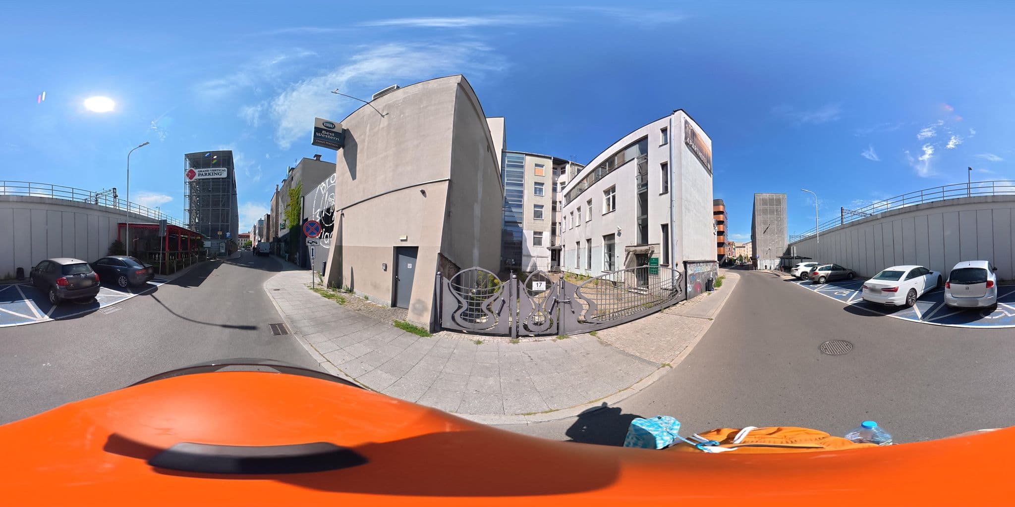 Street view near Mariacka 13 Wygodne Spanie, Katowice — © awizonosz (CC BY-SA · Mapillary)