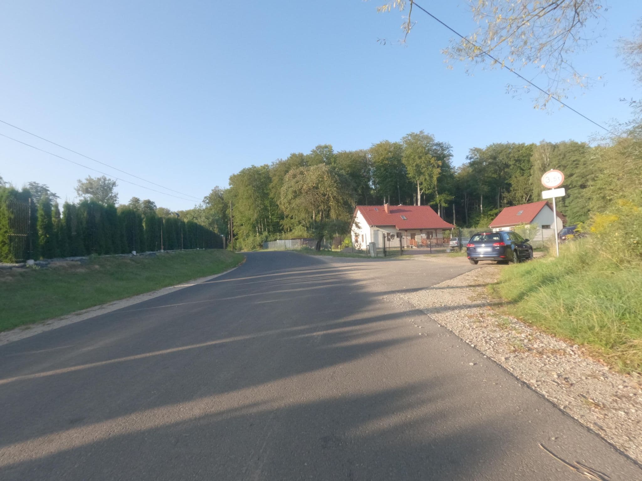Street view near Bukowa Przystań, Barlinek — © masterofnoroad (CC BY-SA · Mapillary)