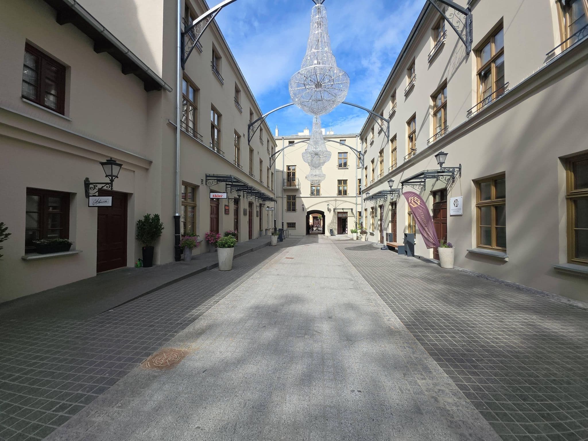 Street view near Good Time ApartHotel, Łódź — © Rowerowa_Lodz (CC BY-SA · Mapillary)