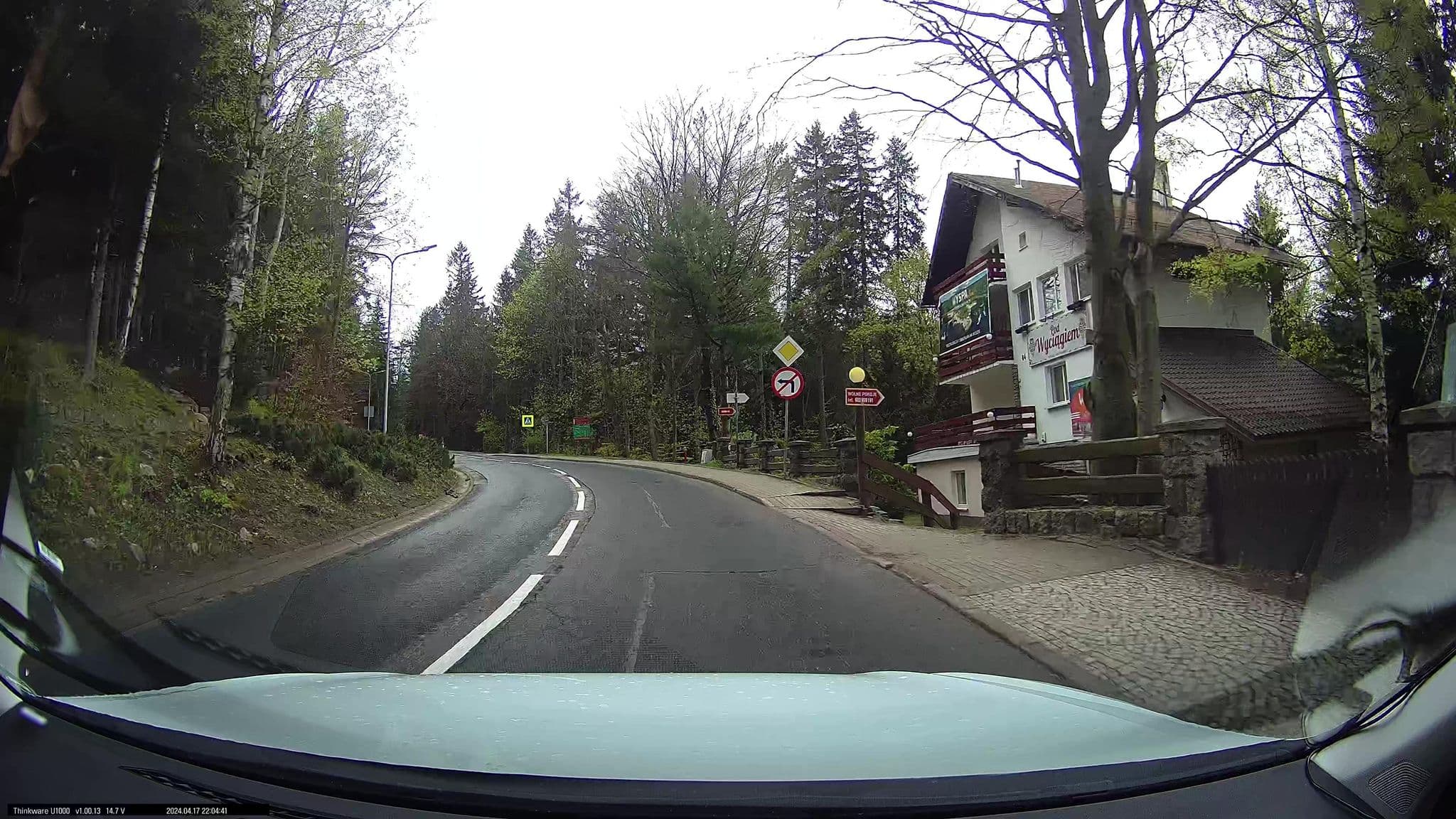 Street view near Pod Wyciągiem, Karpacz