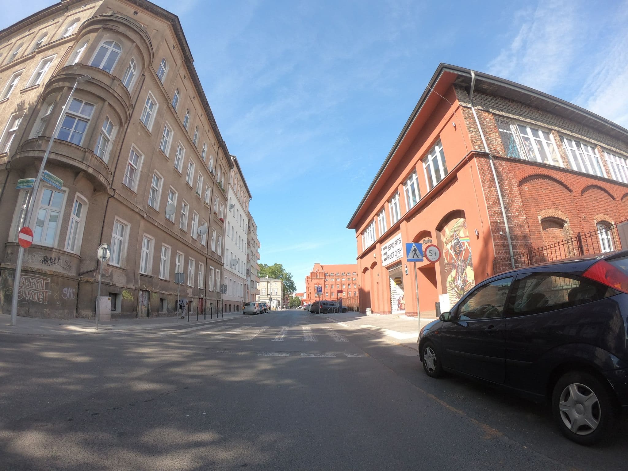 Street view near Comfort Studio Central, Szczecin — © masterofnoroad (CC BY-SA · Mapillary)