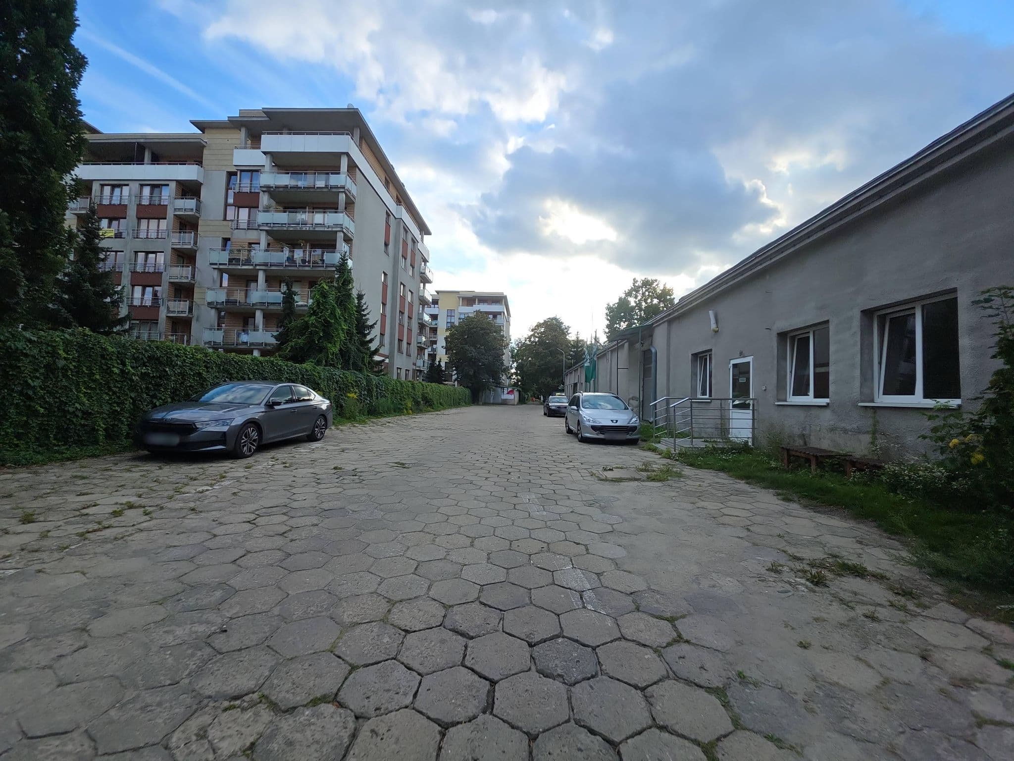 Street view near City Rent Apartment, Łódź — © Rowerowa_Lodz (CC BY-SA · Mapillary)