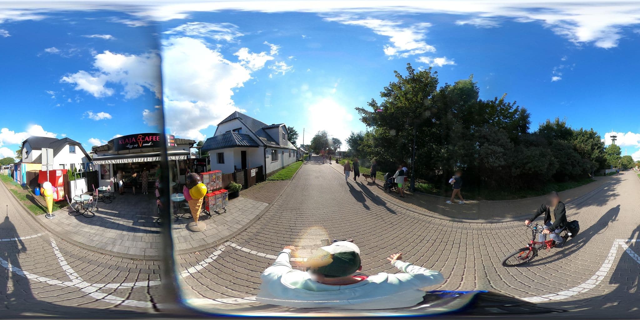 Street view near Pole namiotowe ULA, Darłówko