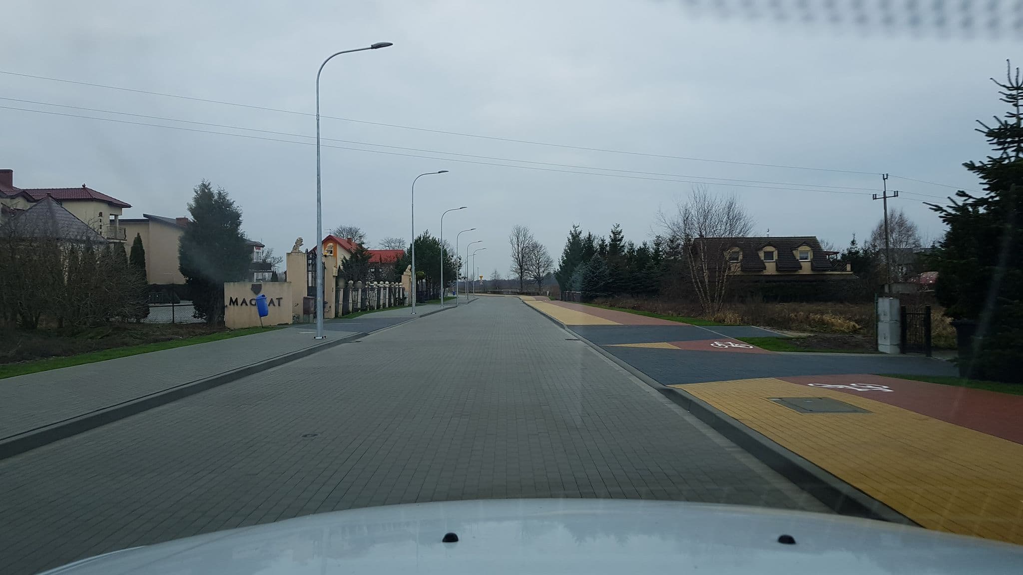 Street view near Swallow, Grzybowo
