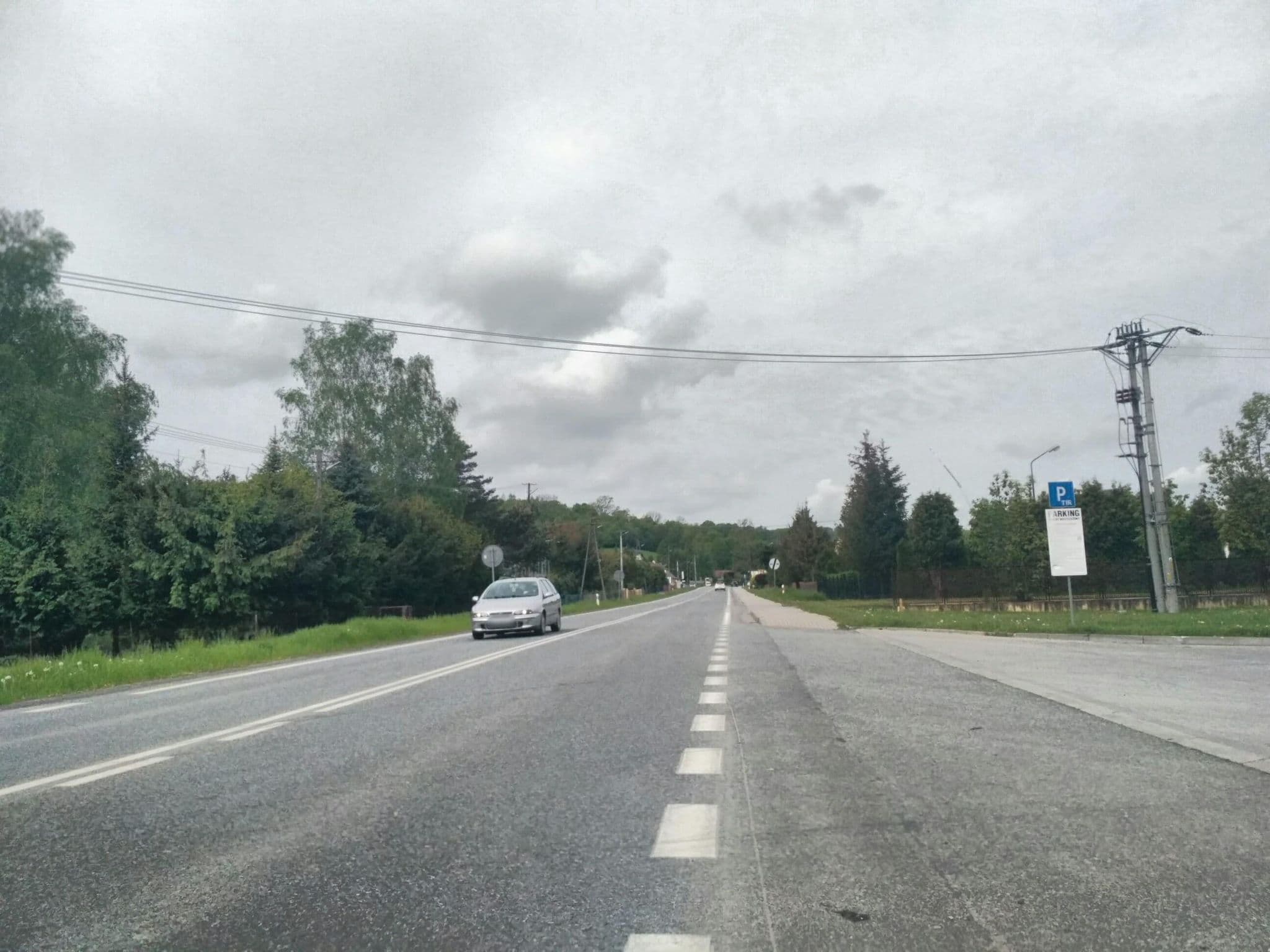 Street view near Hotel Kandefer, Besko — © czecko (CC BY-SA · Mapillary)
