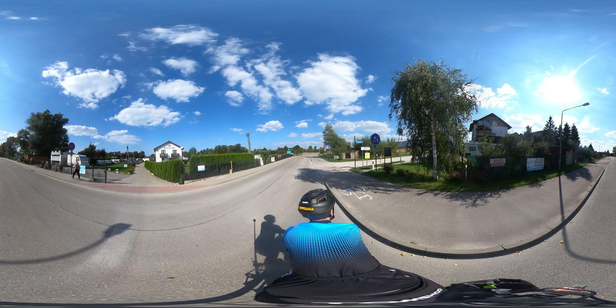 Street view near Biała Plaża, Ustronie Morskie