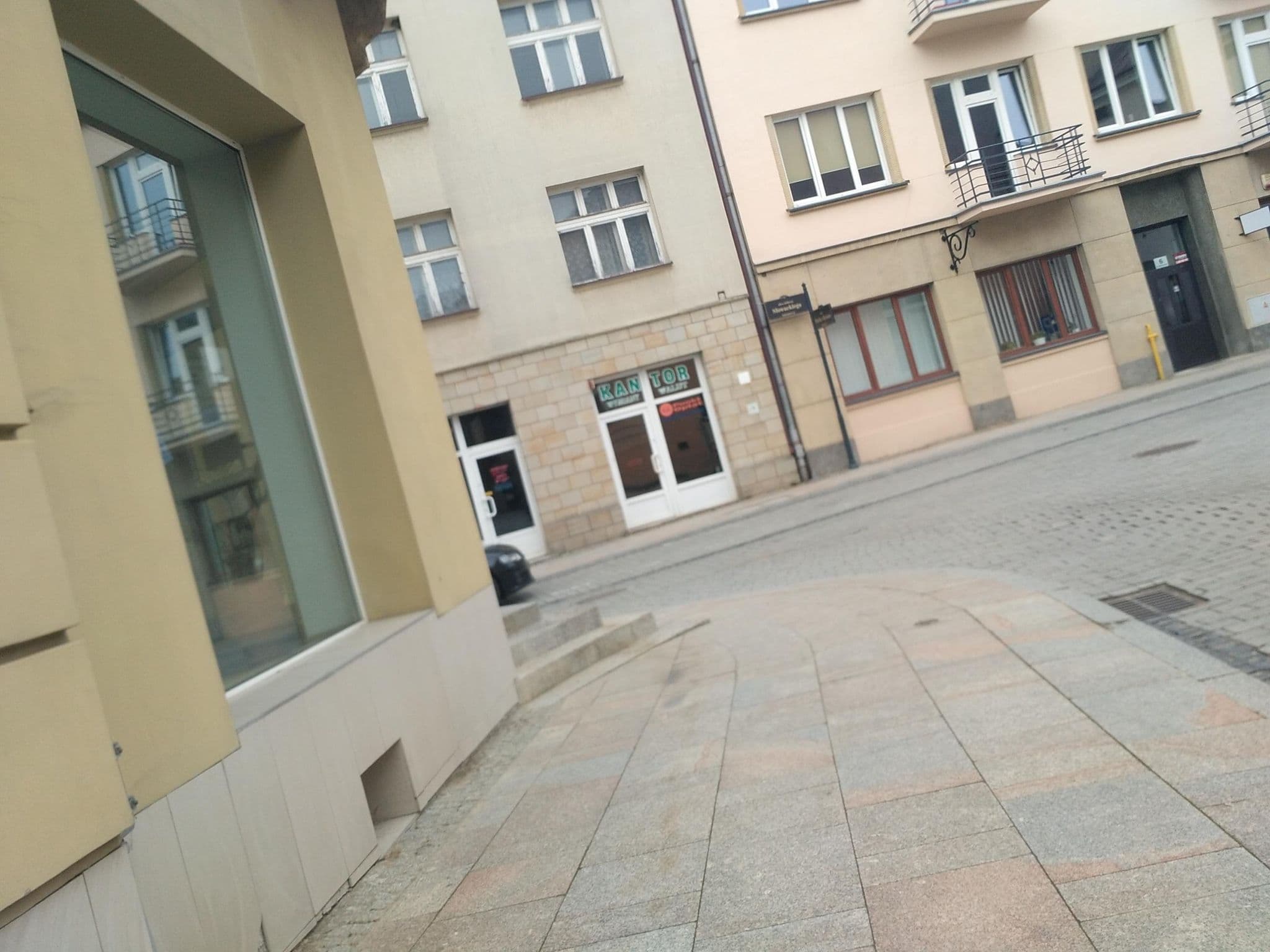 Street view near Dom studenta PANS, Krosno — © czecko (CC BY-SA · Mapillary)