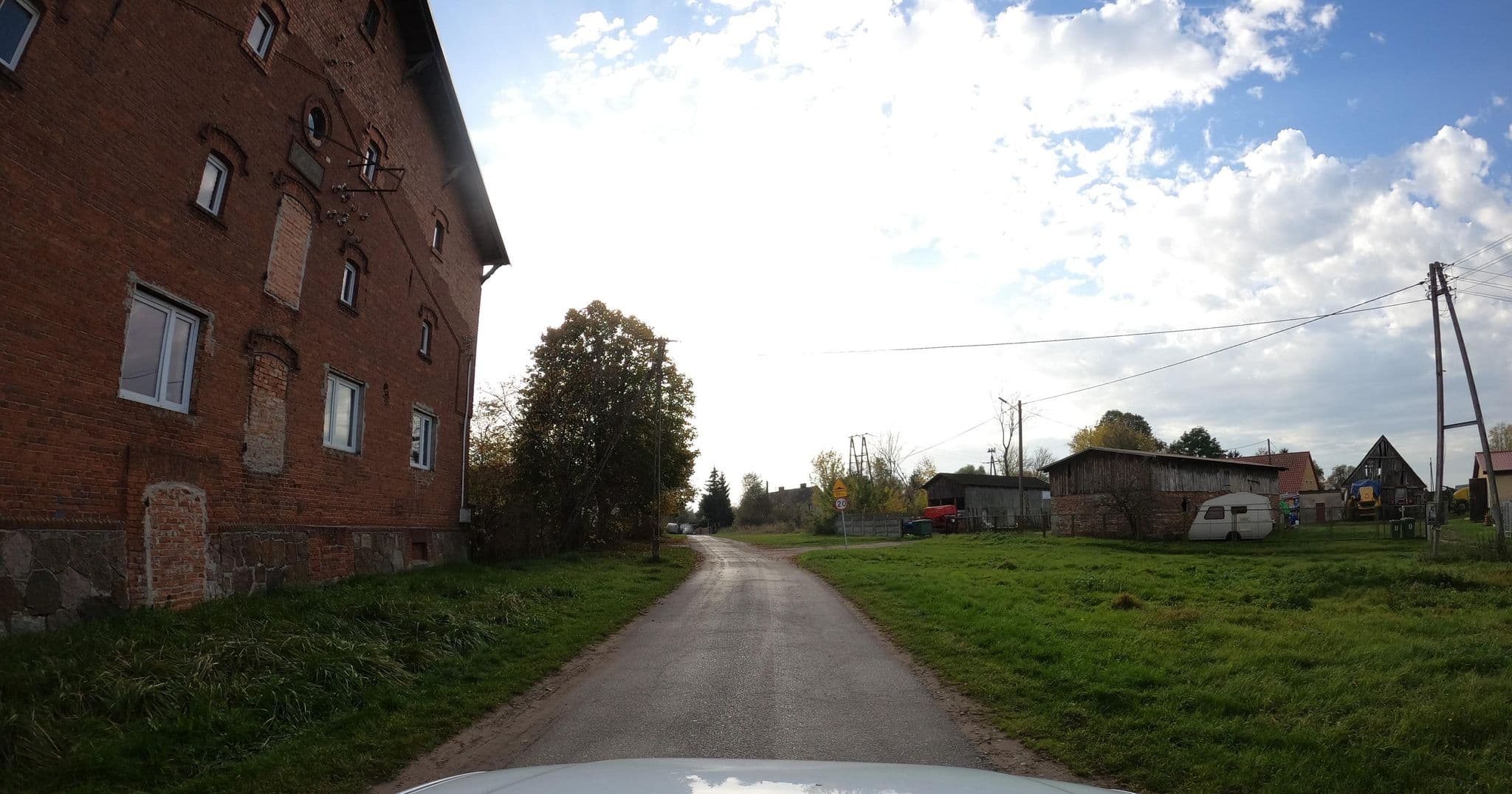 Street view near Stary Spichlerz, Golczewo — © masterofnoroad (CC BY-SA · Mapillary)