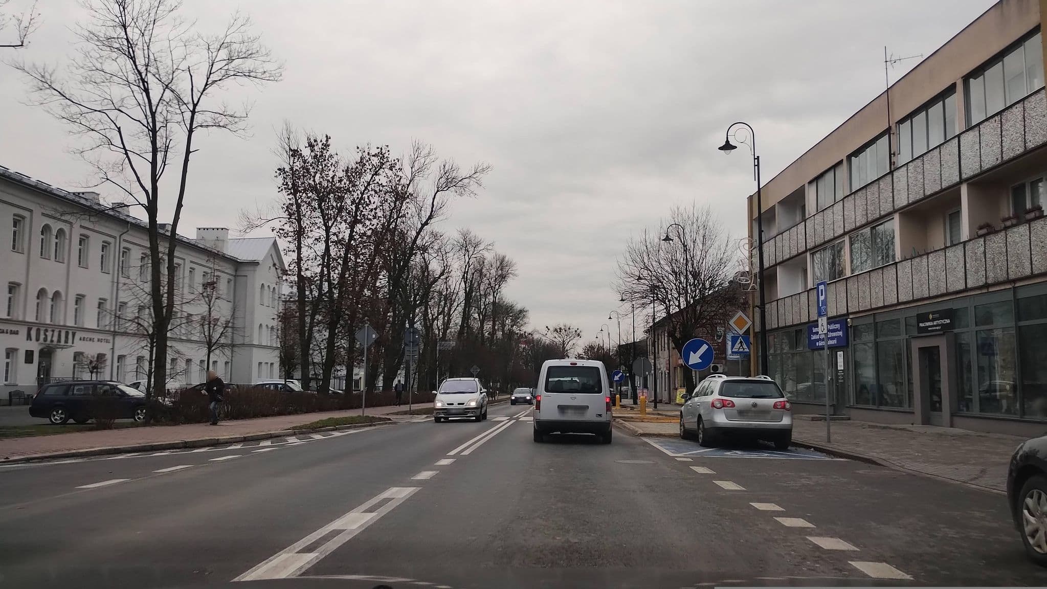 Street view near Pokoje z łazienkami, Góra Kalwaria — © inwazjamb (CC BY-SA · Mapillary)