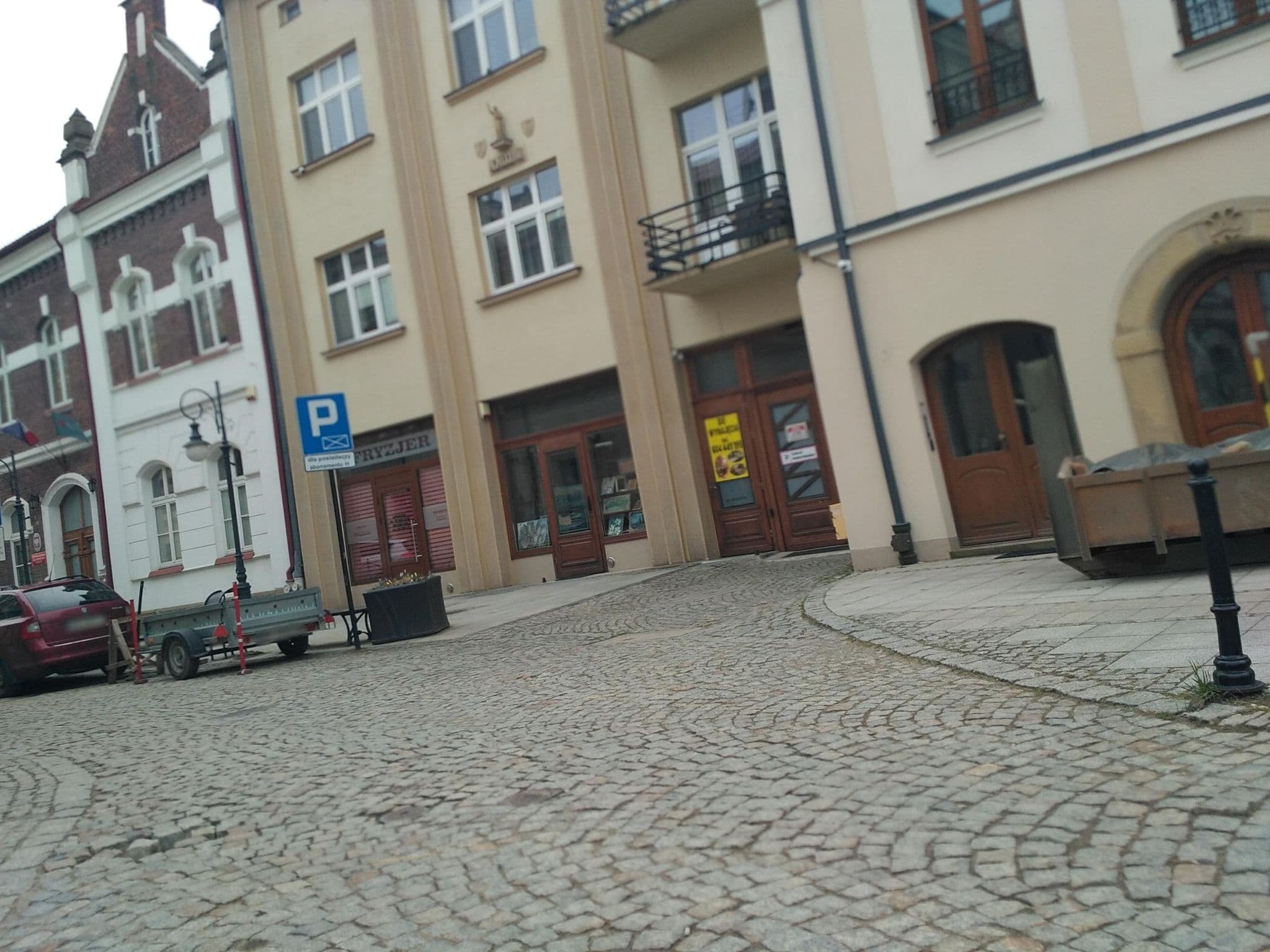 Street view near Apartament City, Clock, Krosno — © czecko (CC BY-SA · Mapillary)