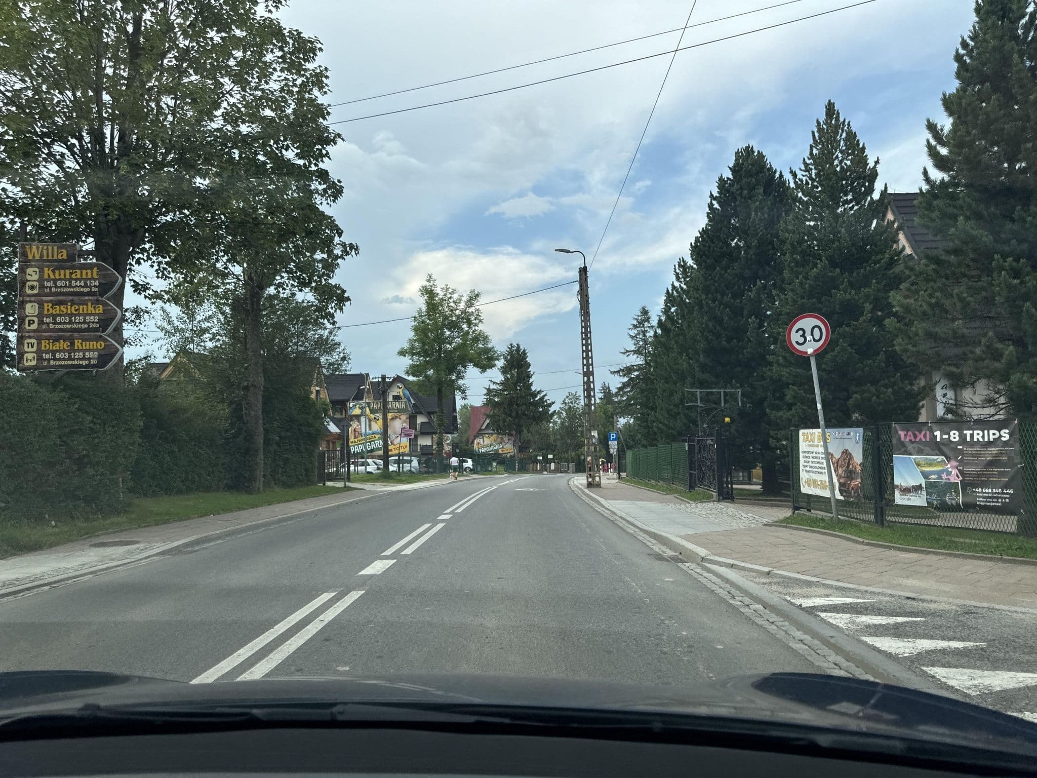 Street view near Rezydencja Bystre, Zakopane
