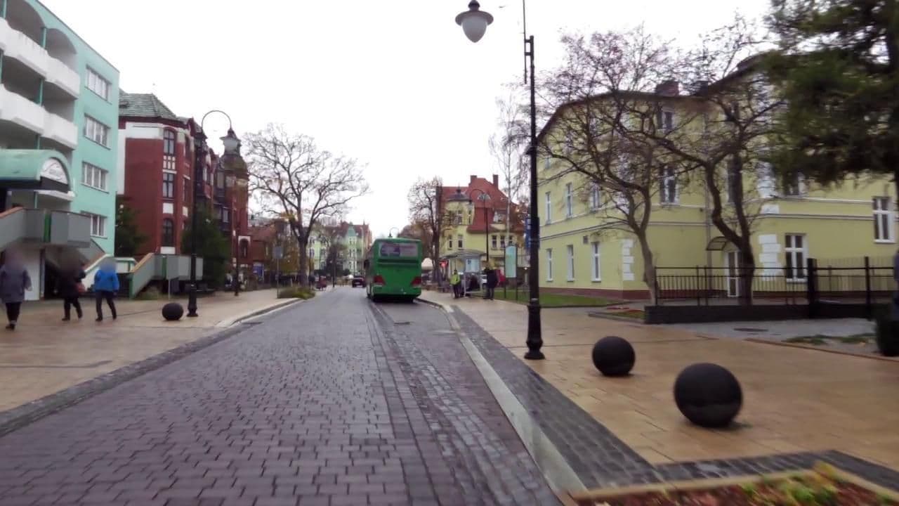 Street view near Sanatorium Adam i Ewa, Świnoujście — © masterofnoroad (CC BY-SA · Mapillary)