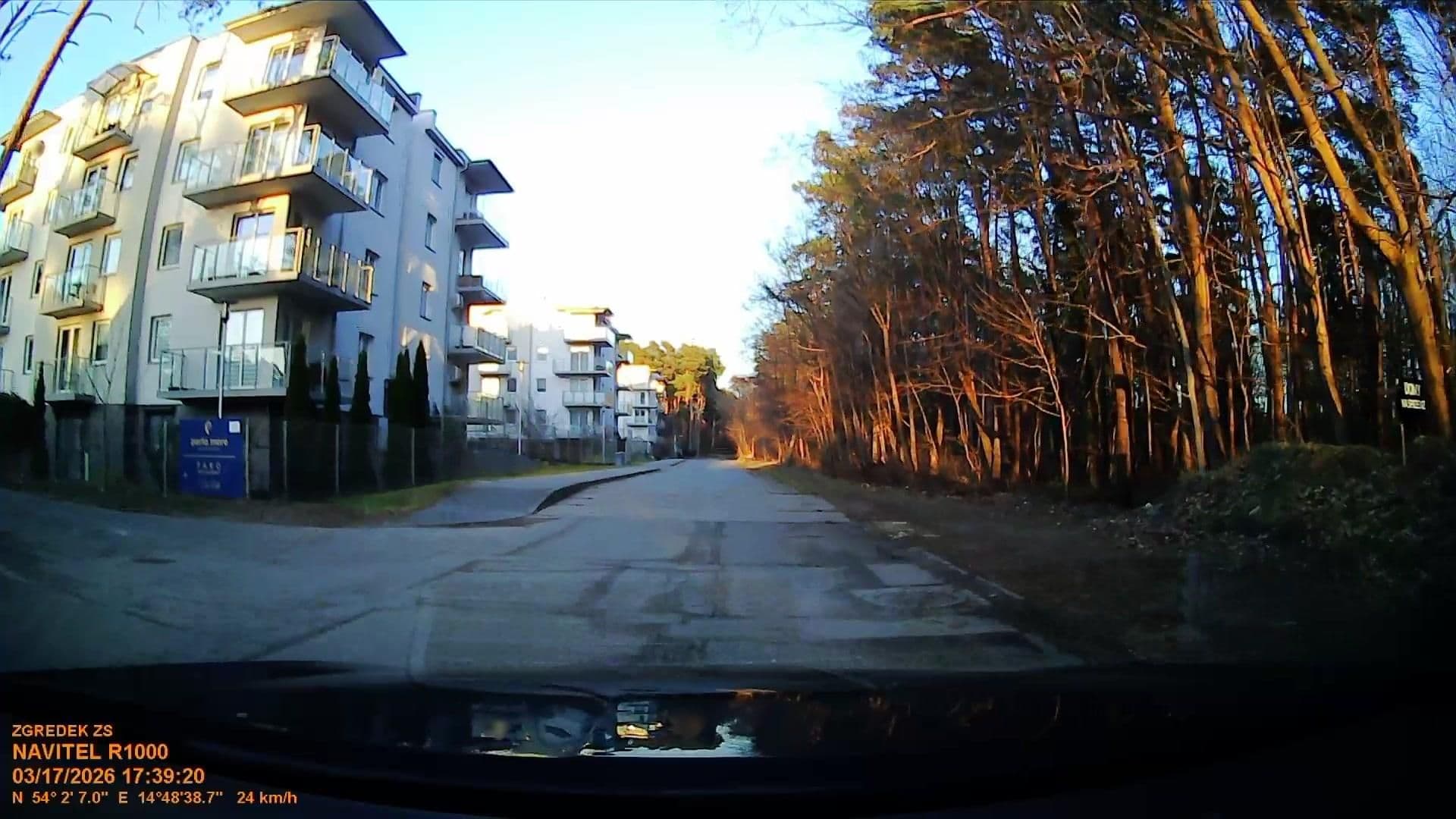 Street view near Świetlik, Dziwnów — © d3mol3k (CC BY-SA · Mapillary)