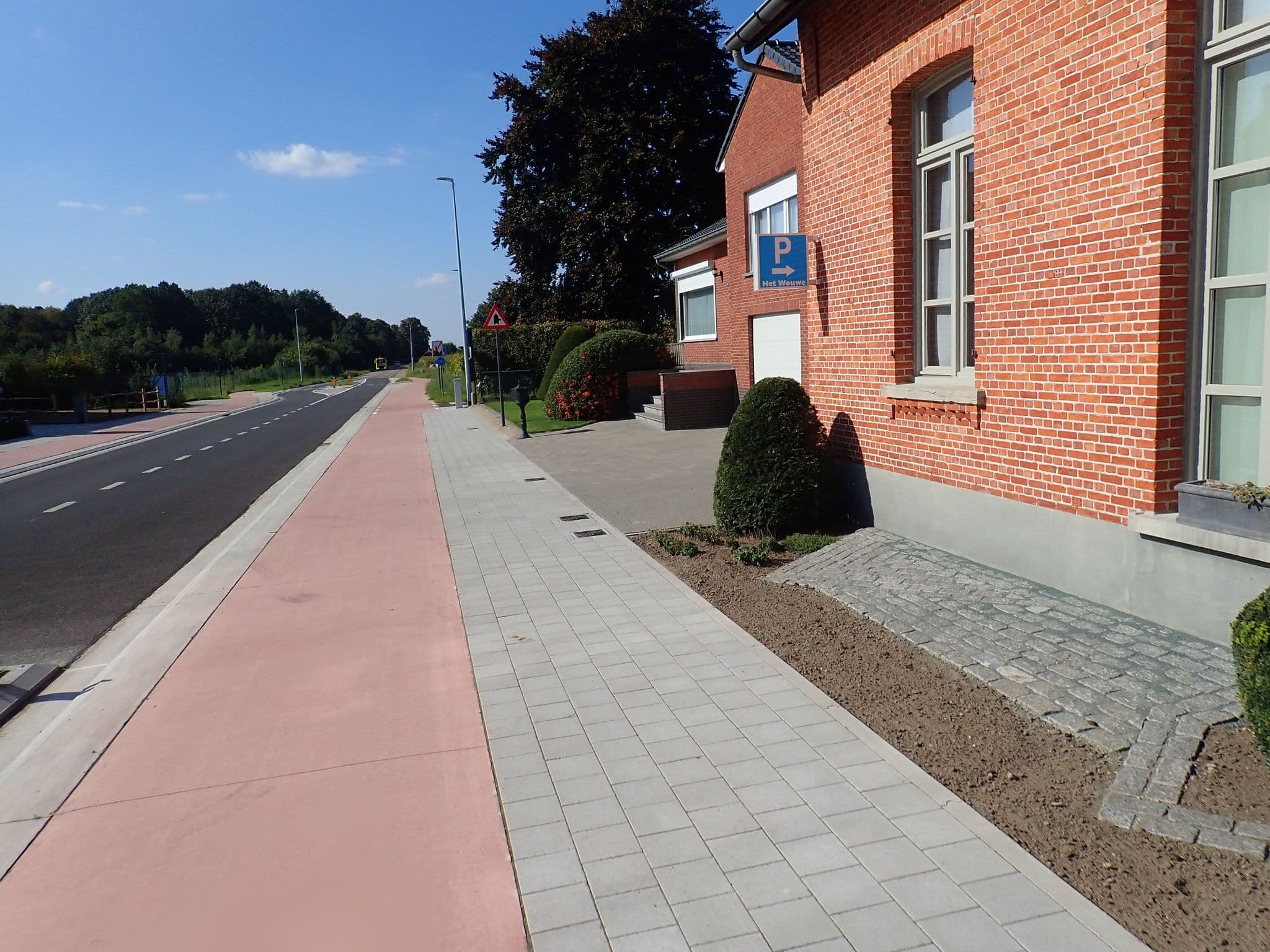 Street view near Het Wouwe, Noorderwijk — © koninklijke (CC BY-SA · Mapillary)