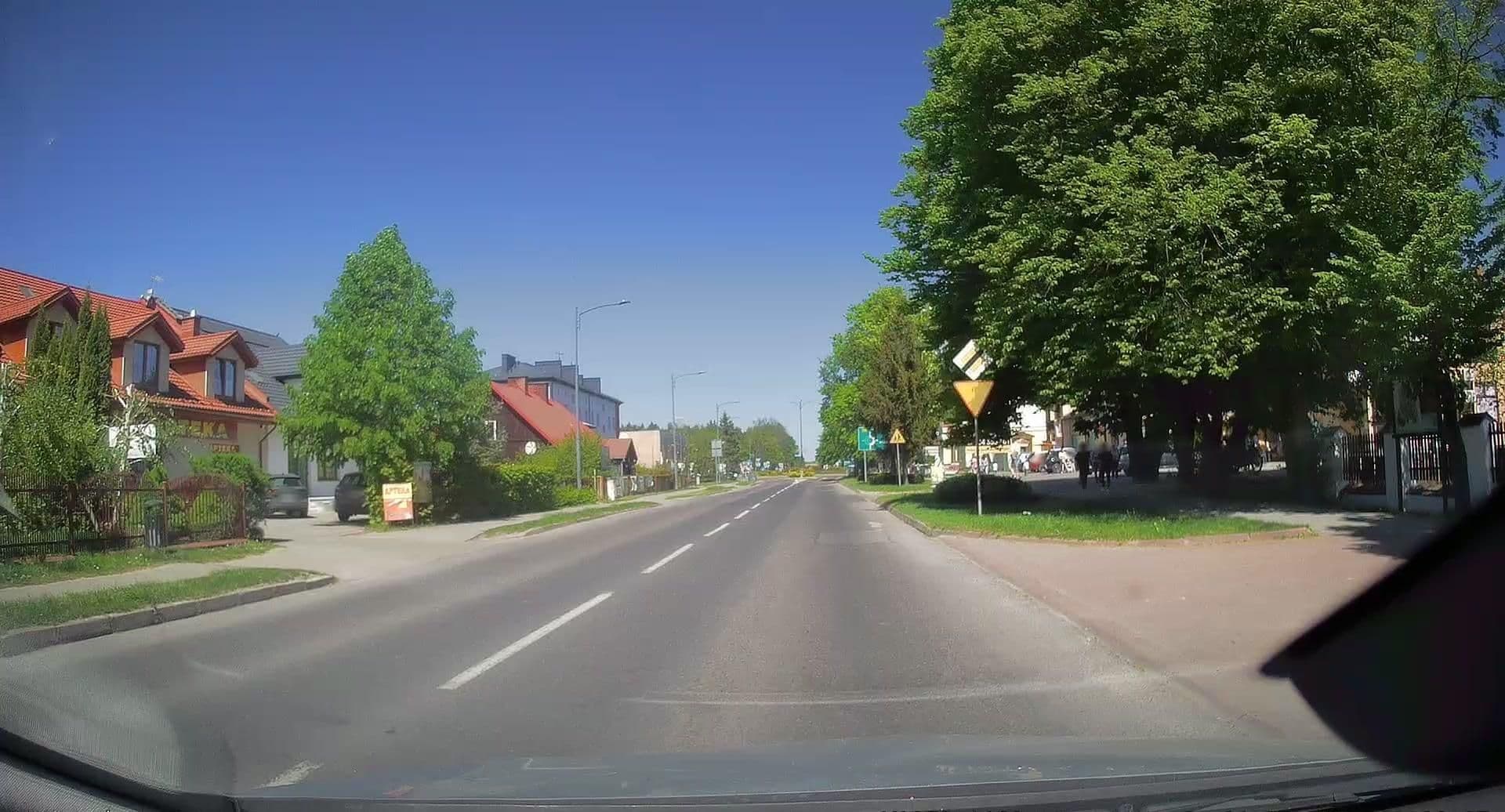 Street view near U Natalii, Zwierzyniec — © edc22 (CC BY-SA · Mapillary)