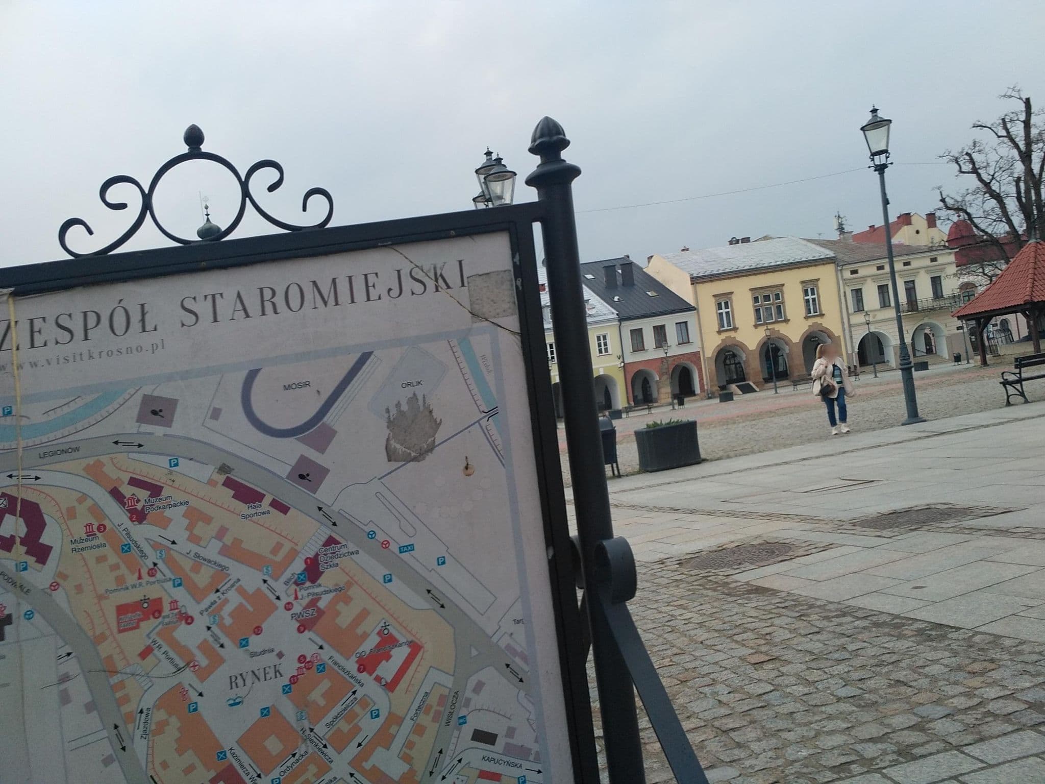 Street view near The Old Townhouse III, Krosno — © czecko (CC BY-SA · Mapillary)