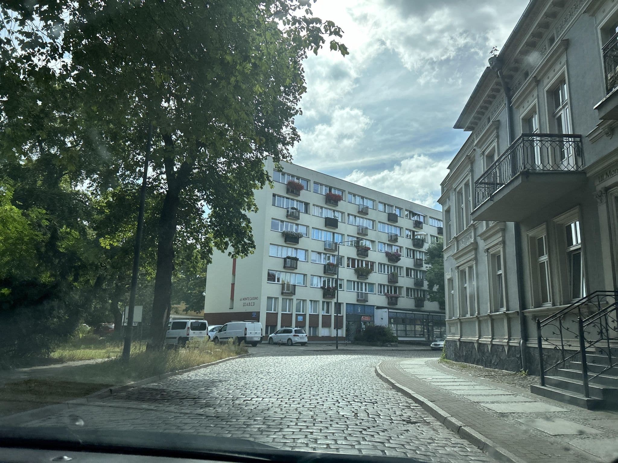 Street view near Apartamenty przy Parku Zdrojowy, Świnoujście — © strudel (CC BY-SA · Mapillary)