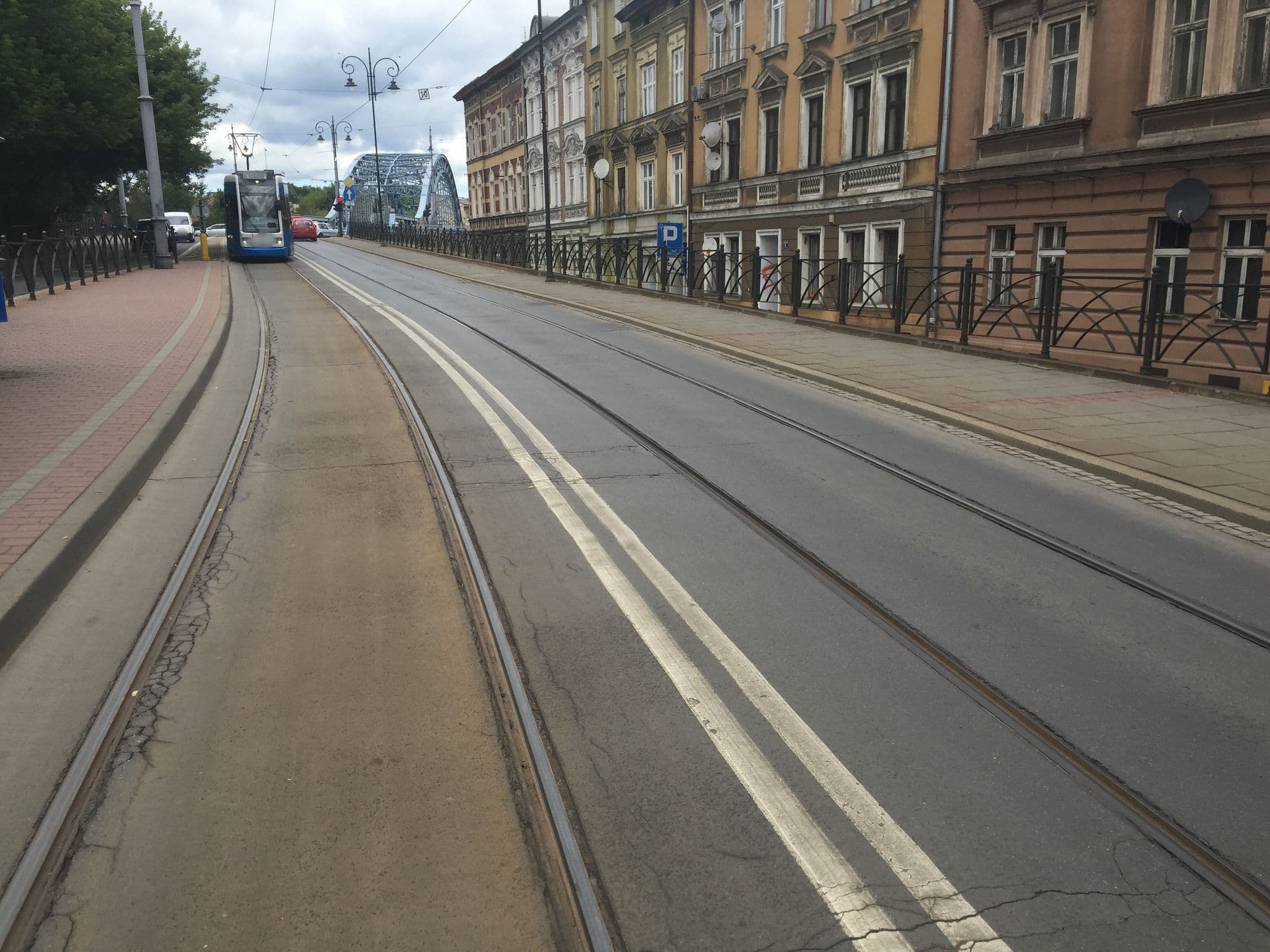 Street view near K12 Apartments, Kraków — © richlv (CC BY-SA · Mapillary)