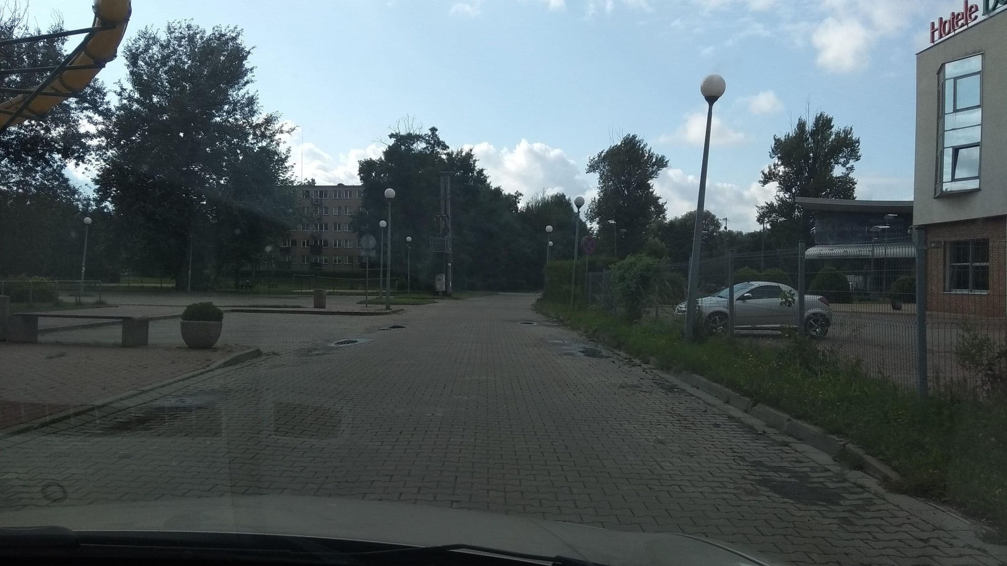 Street view near Hotel Victor, Pruszków — © Kloooossss (CC BY-SA · Mapillary)