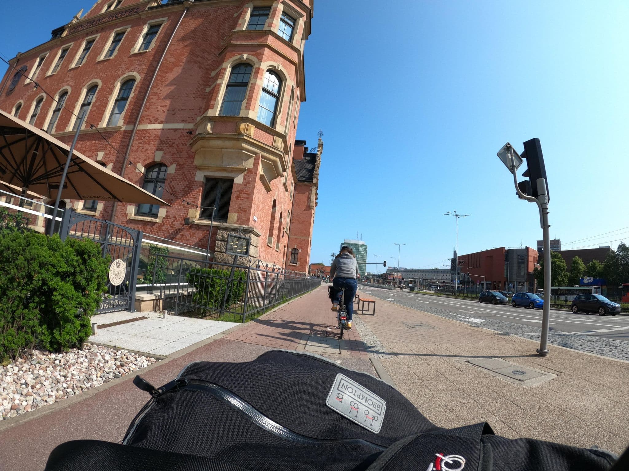 Street view near Hotel Central Gdańsk, Gdańsk — © masterofnoroad (CC BY-SA · Mapillary)