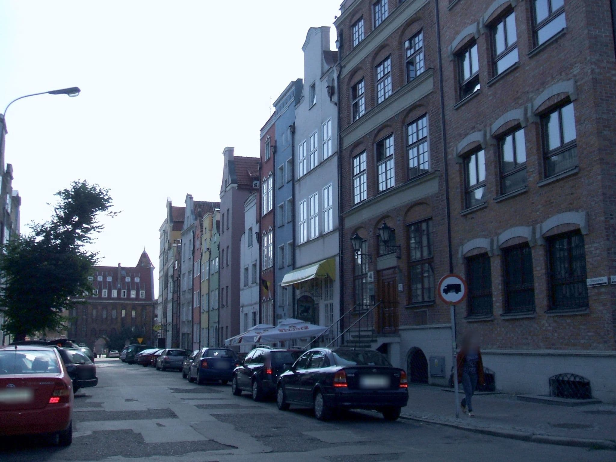 Street view near Dom Aktora, Gdańsk — © racibo (CC BY-SA · Mapillary)