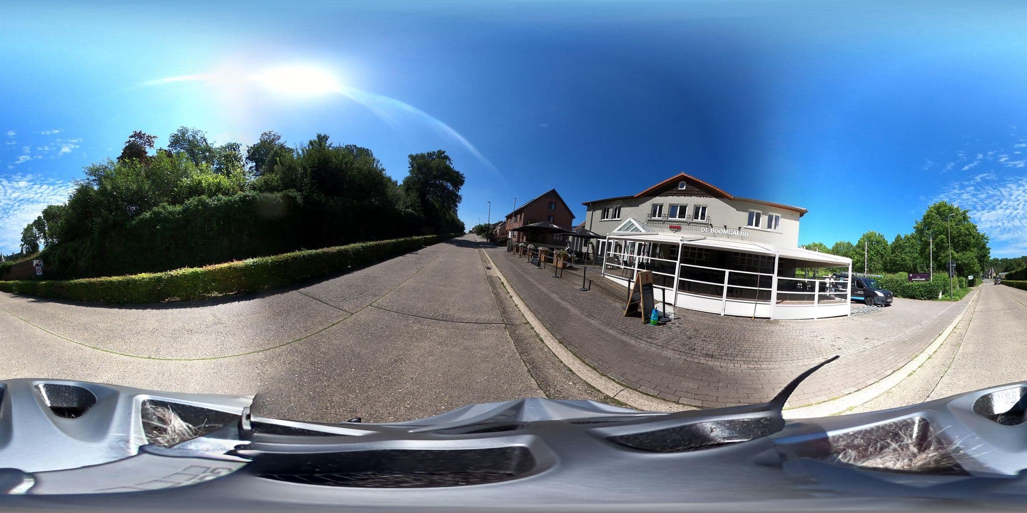 Street view near Hotel-Brasserie De Boomgaerd, Rijkhoven — © Eebie (CC BY-SA · Mapillary)