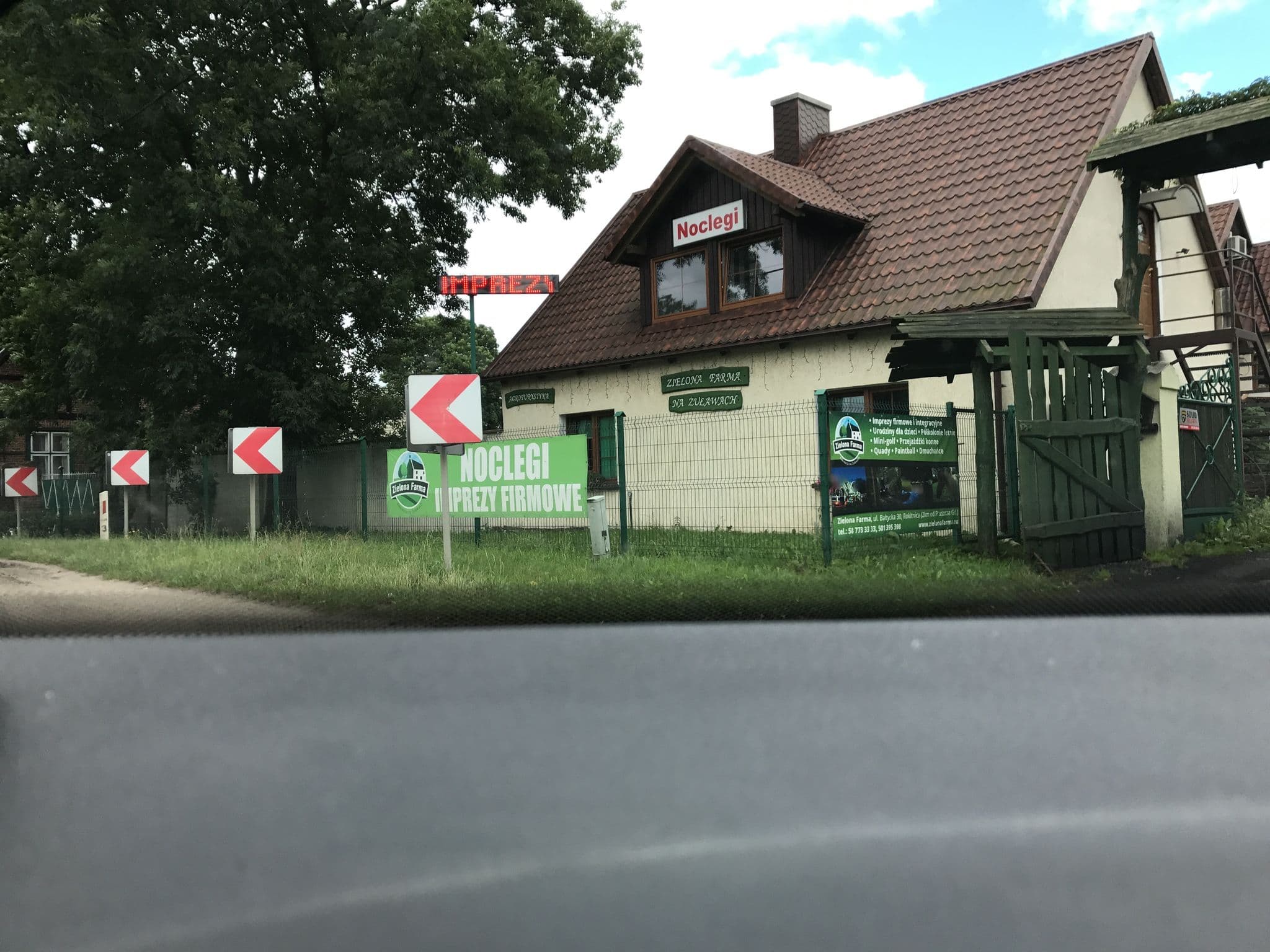 Street view near Zielona Farma na Żuławach, Pruszcz Gdański — © psucho (CC BY-SA · Mapillary)