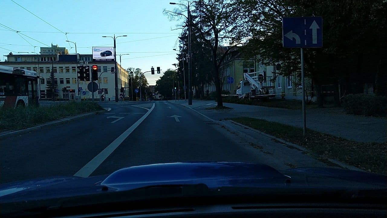 Street view near Szkolne Schronisko Młodzieżowe Obiekt nr 1 przy ul. Kościuszki, Olsztyn — © jpol (CC BY-SA · Mapillary)