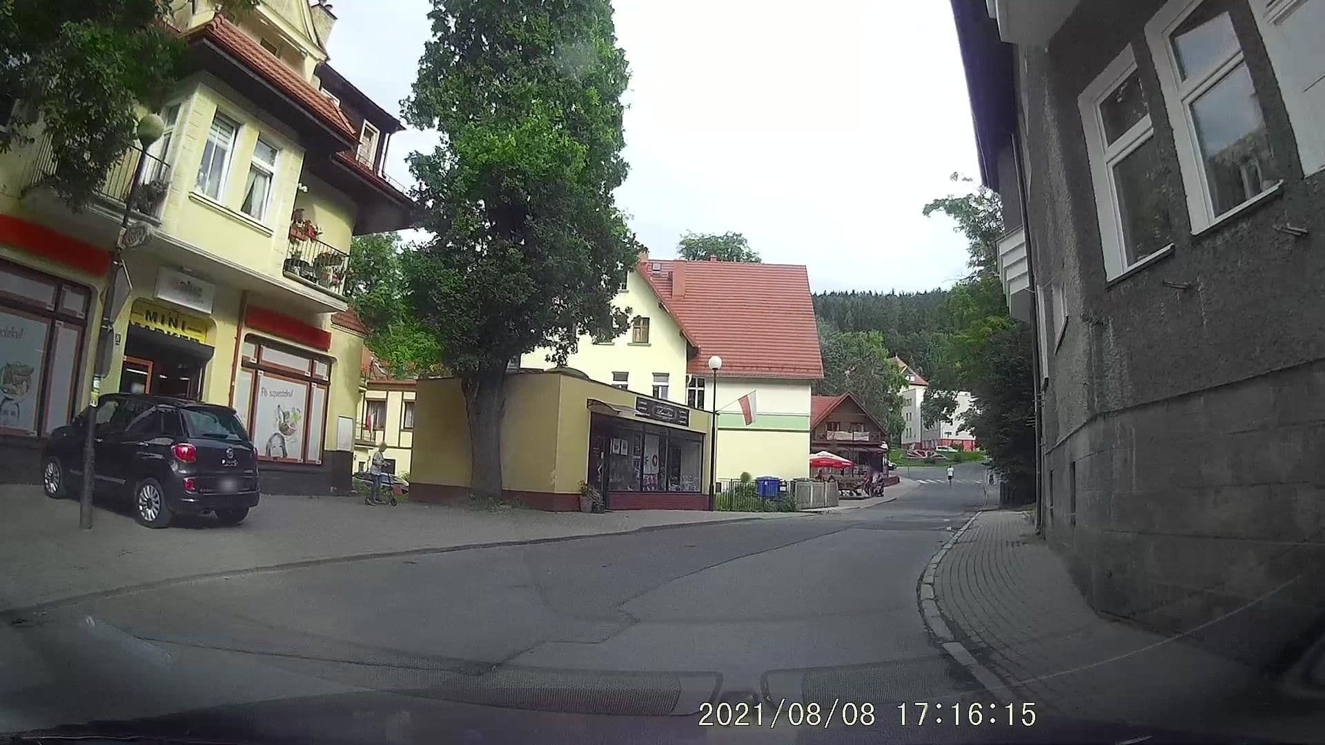 Street view near OWW "Grunwald", Duszniki-Zdrój — © dasza (CC BY-SA · Mapillary)